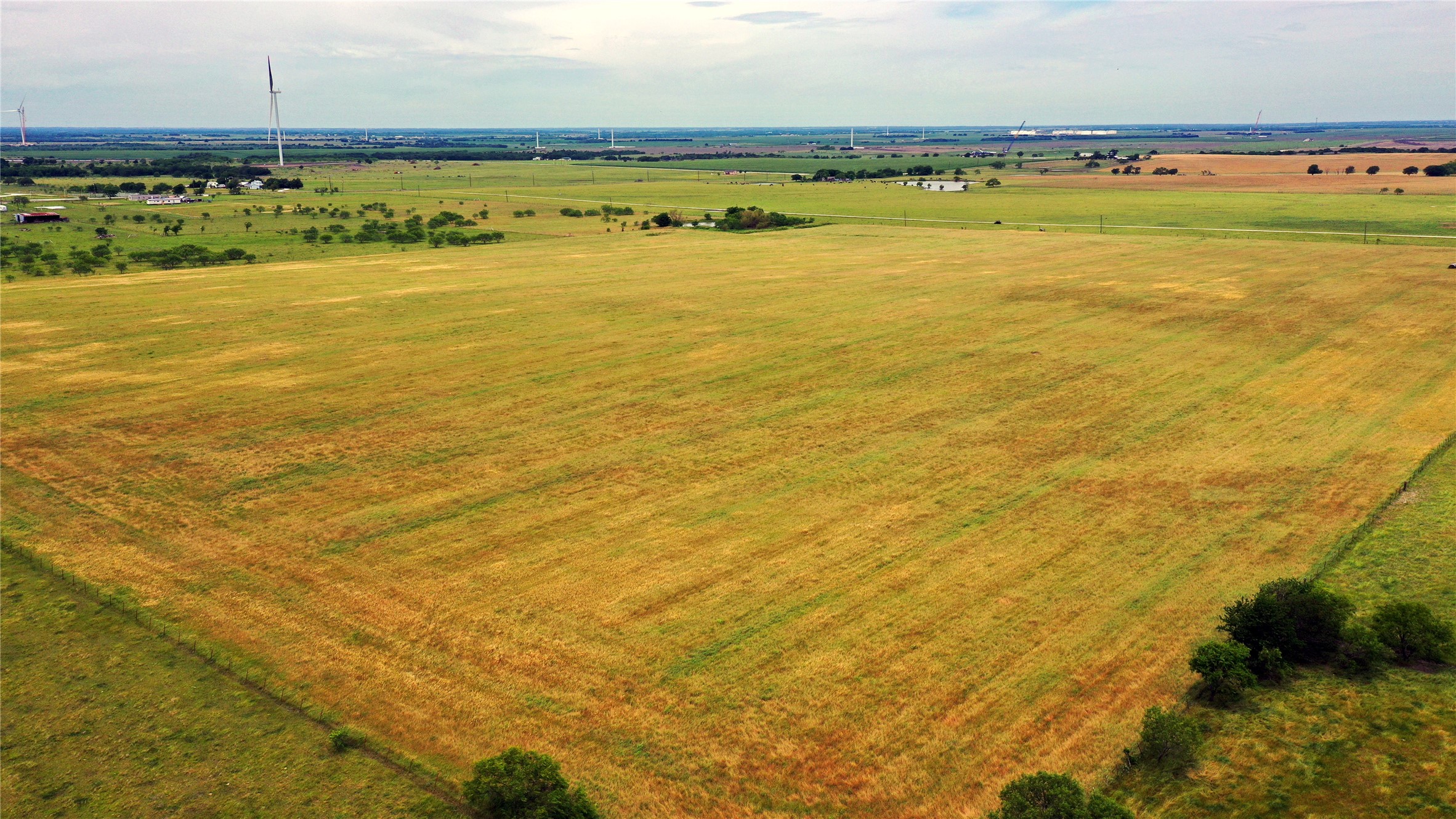 3341 Fm 639 Frost TX 76641