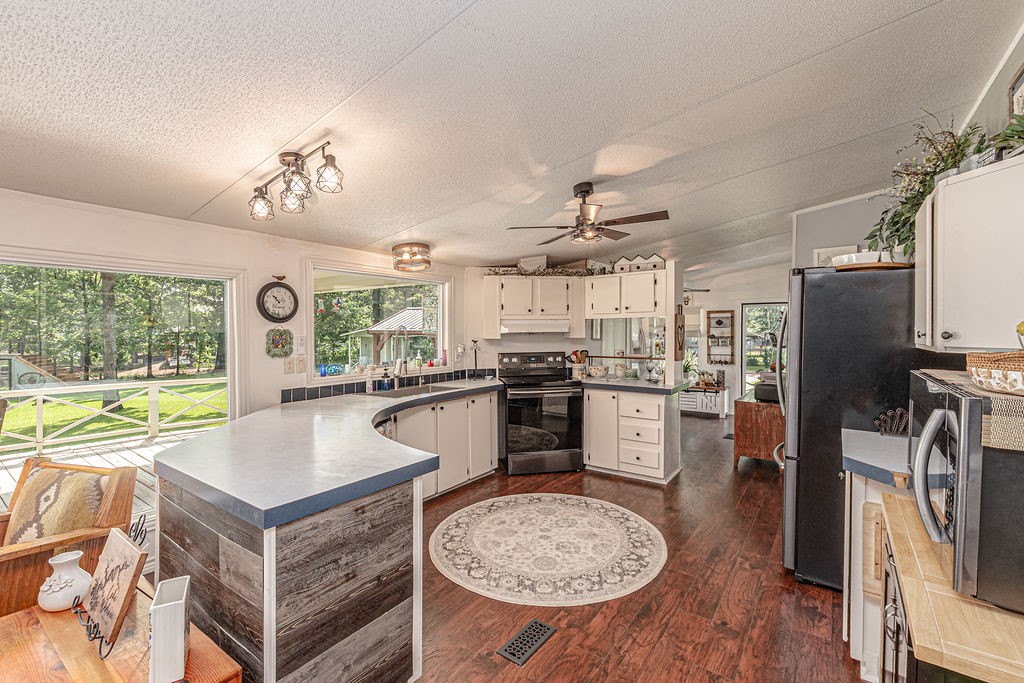 210 Victor Court Trinidad TX 75163