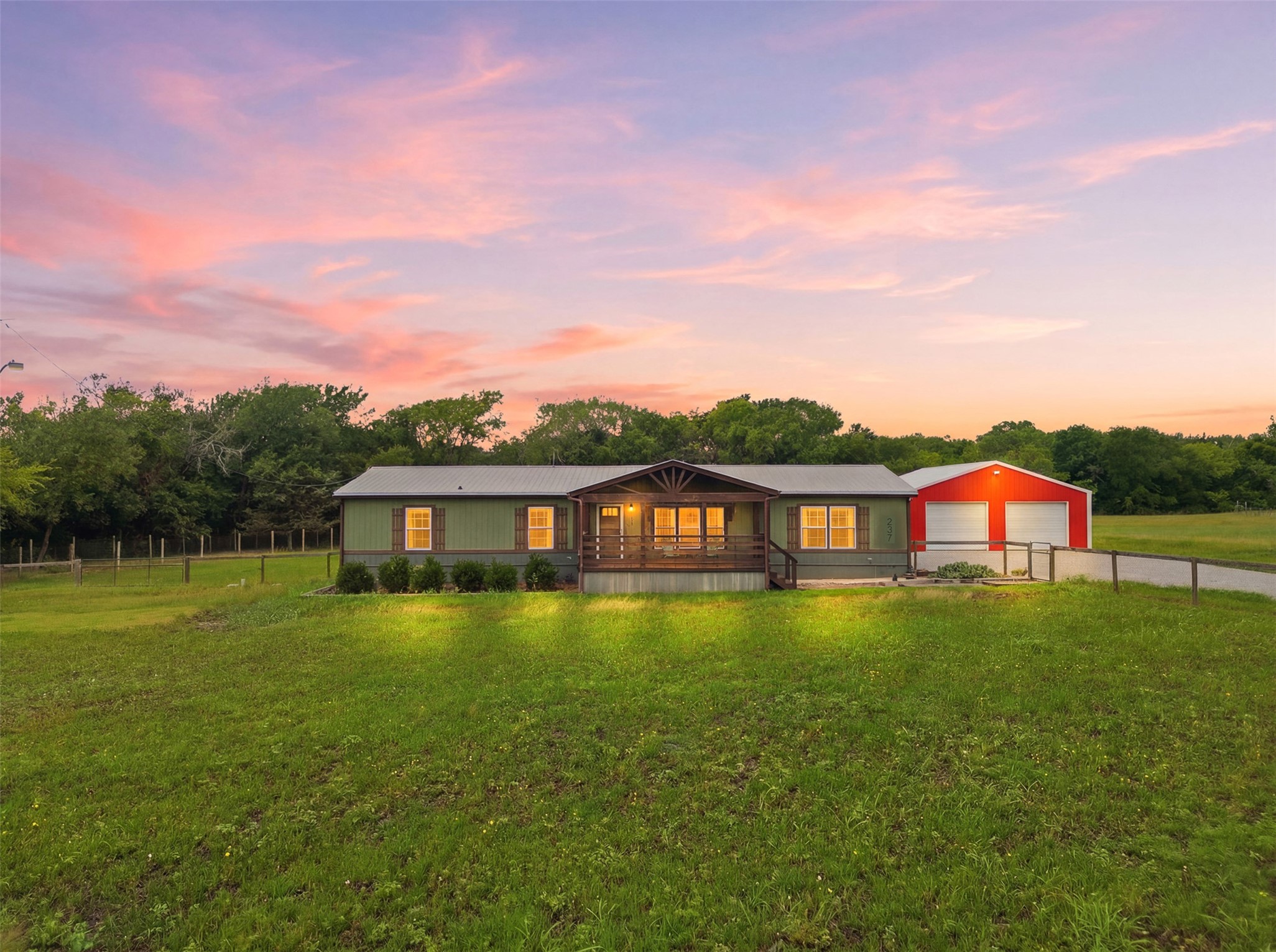237 County Road 4927 Trenton TX 75490