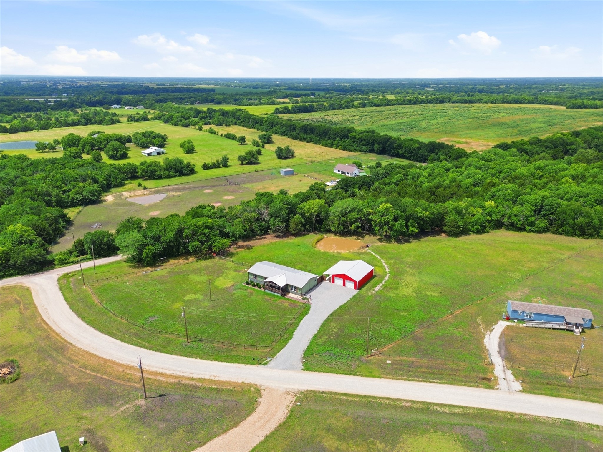 237 County Road 4927 Trenton TX 75490