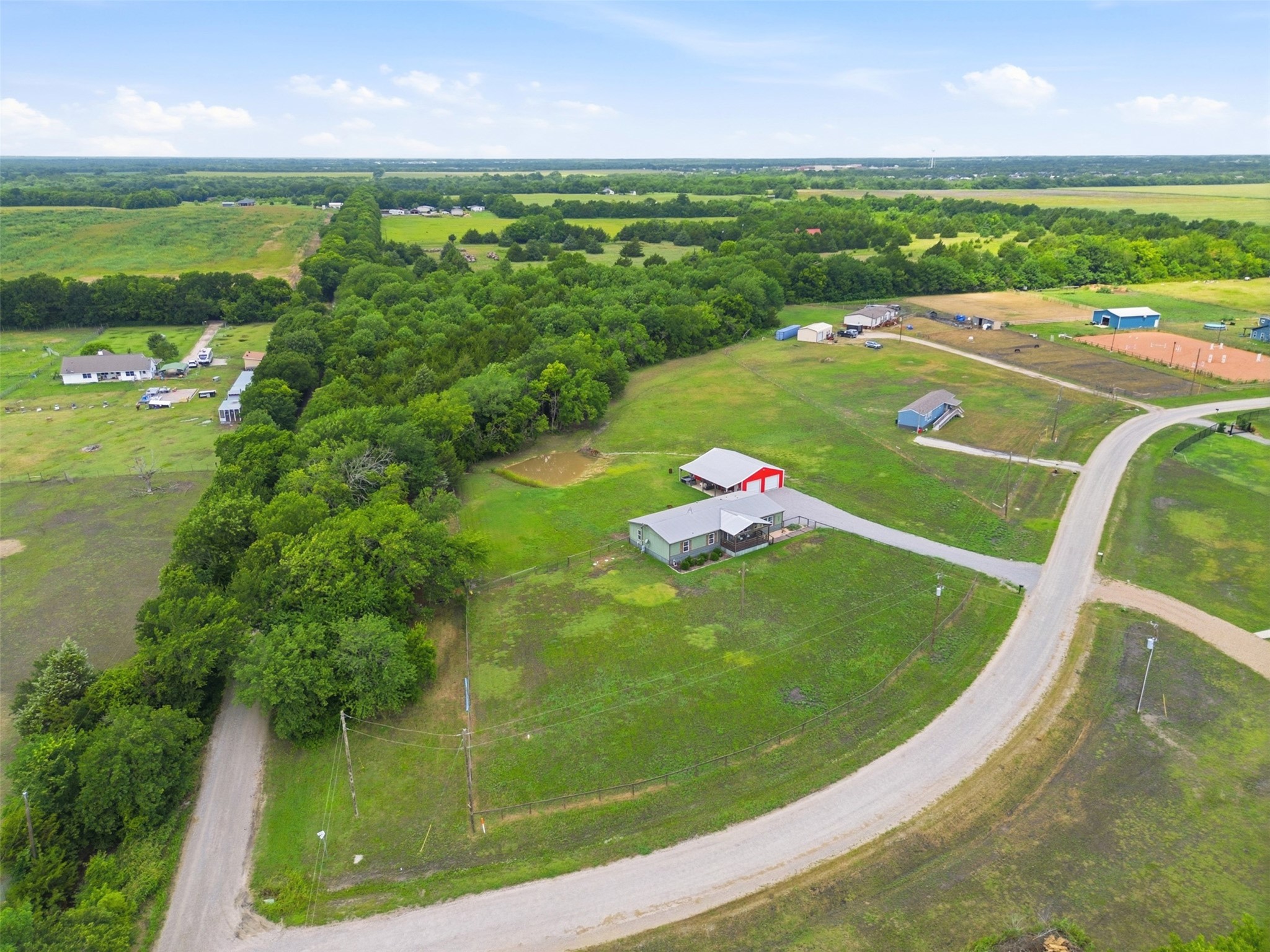 237 County Road 4927 Trenton TX 75490