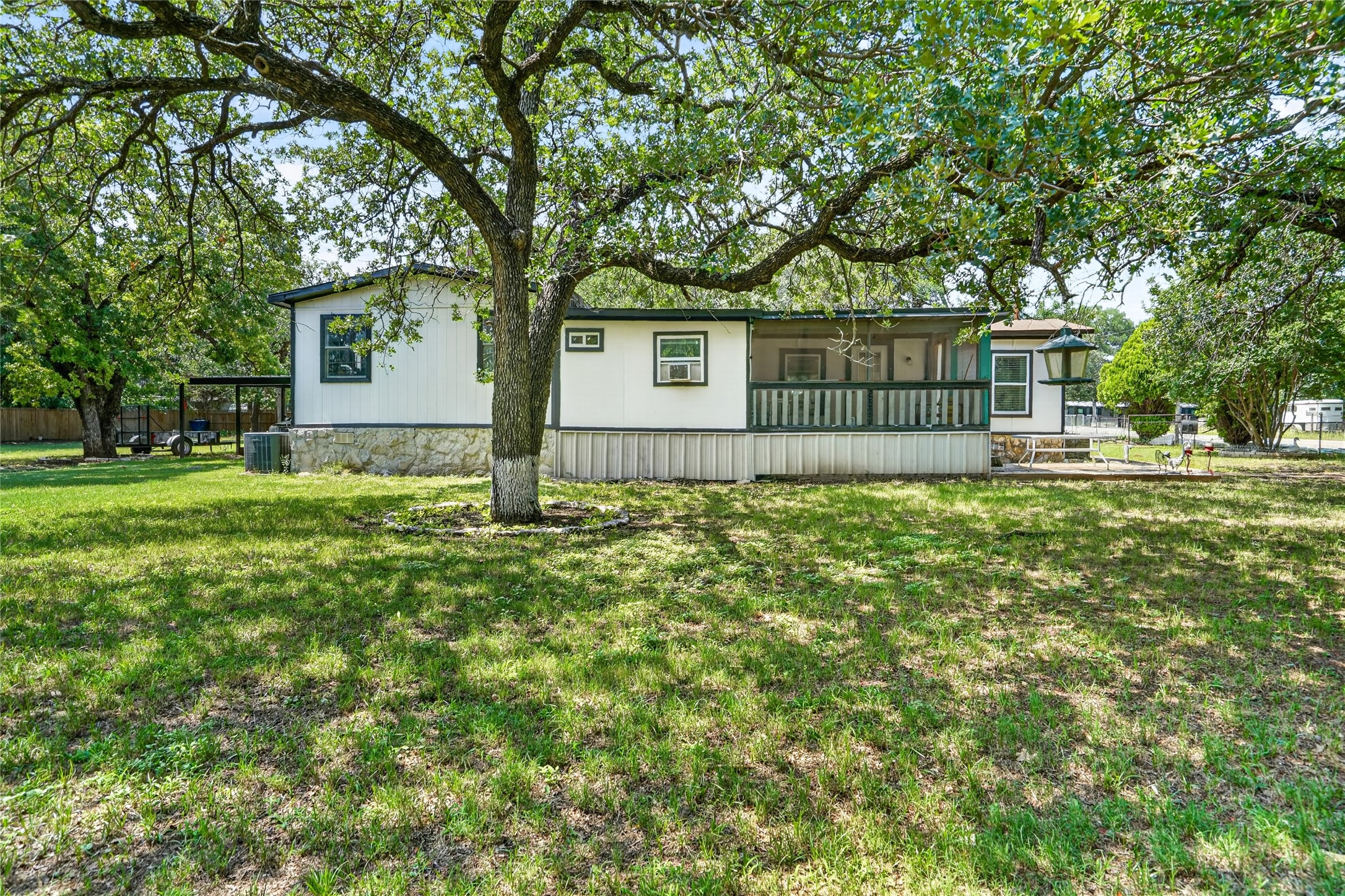 916 Fawn Granbury TX 76049