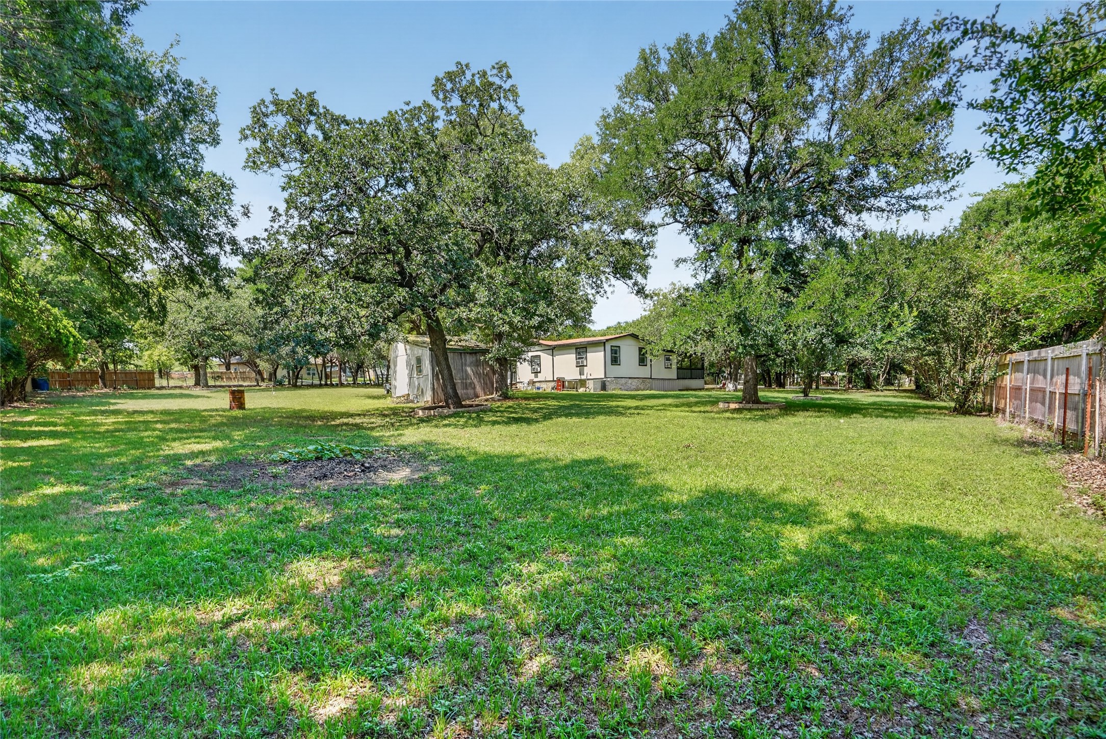 916 Fawn Granbury TX 76049