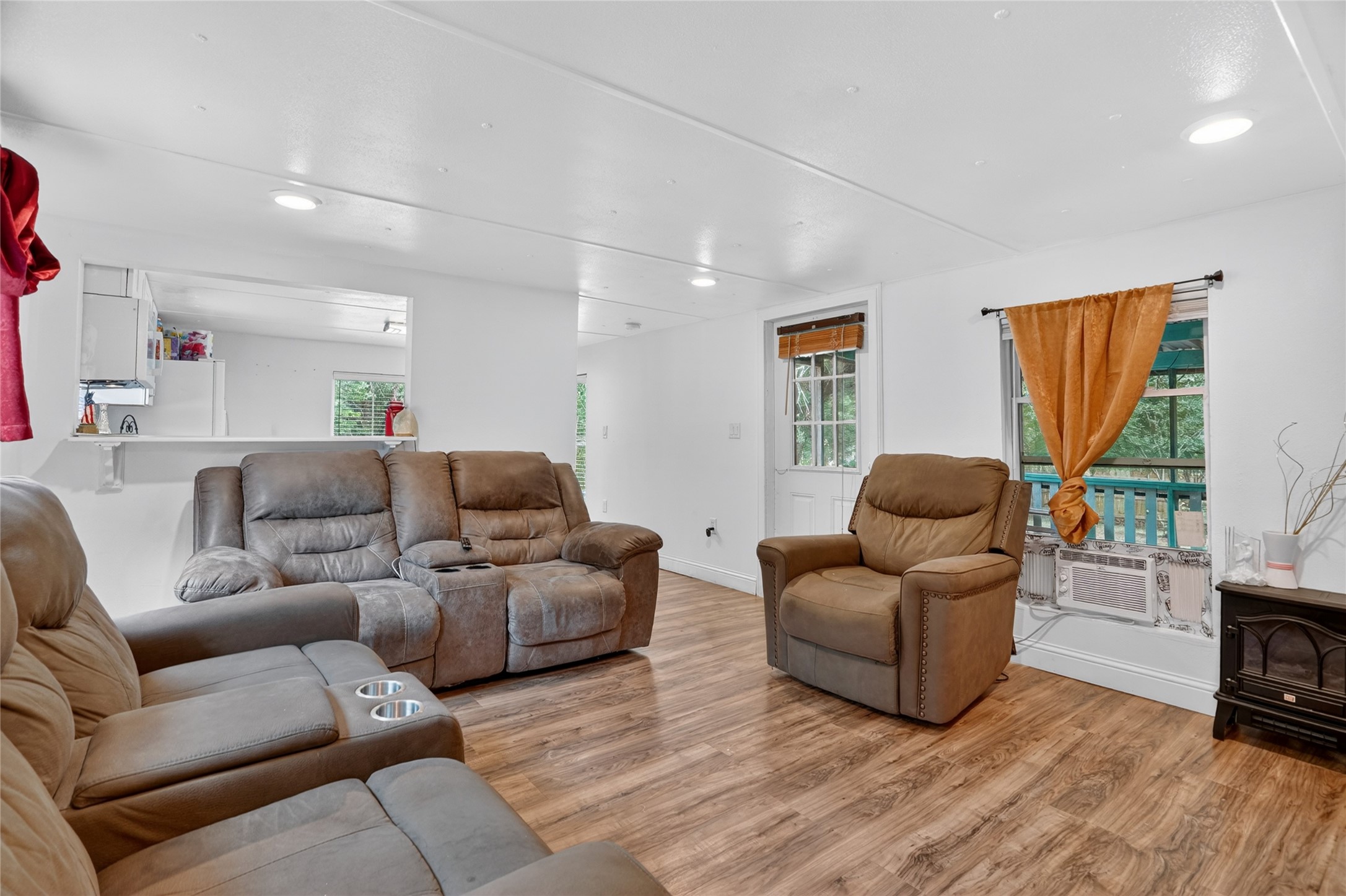 916 Fawn Granbury TX 76049