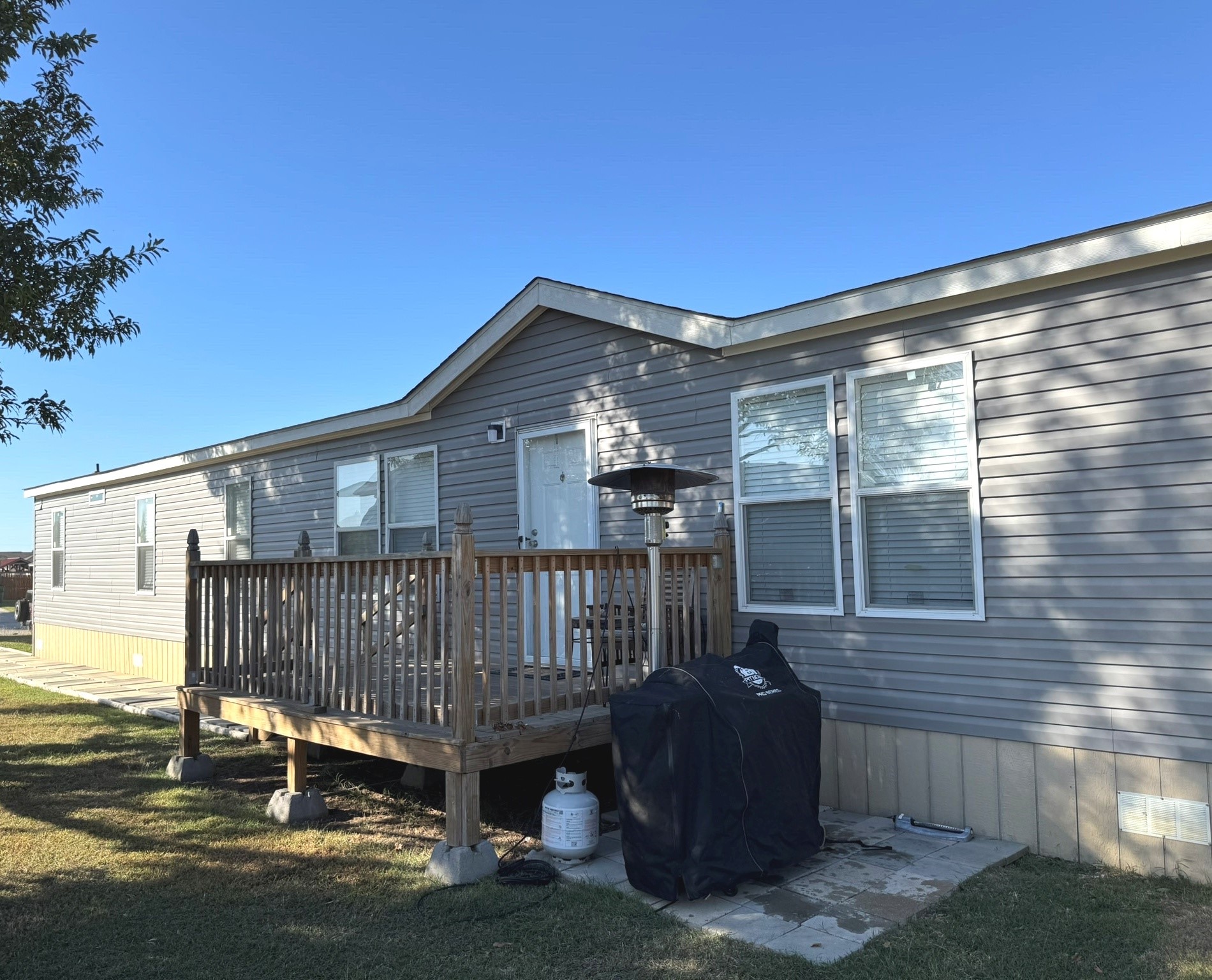 312 Candlewood Circle Gainesville TX 76240