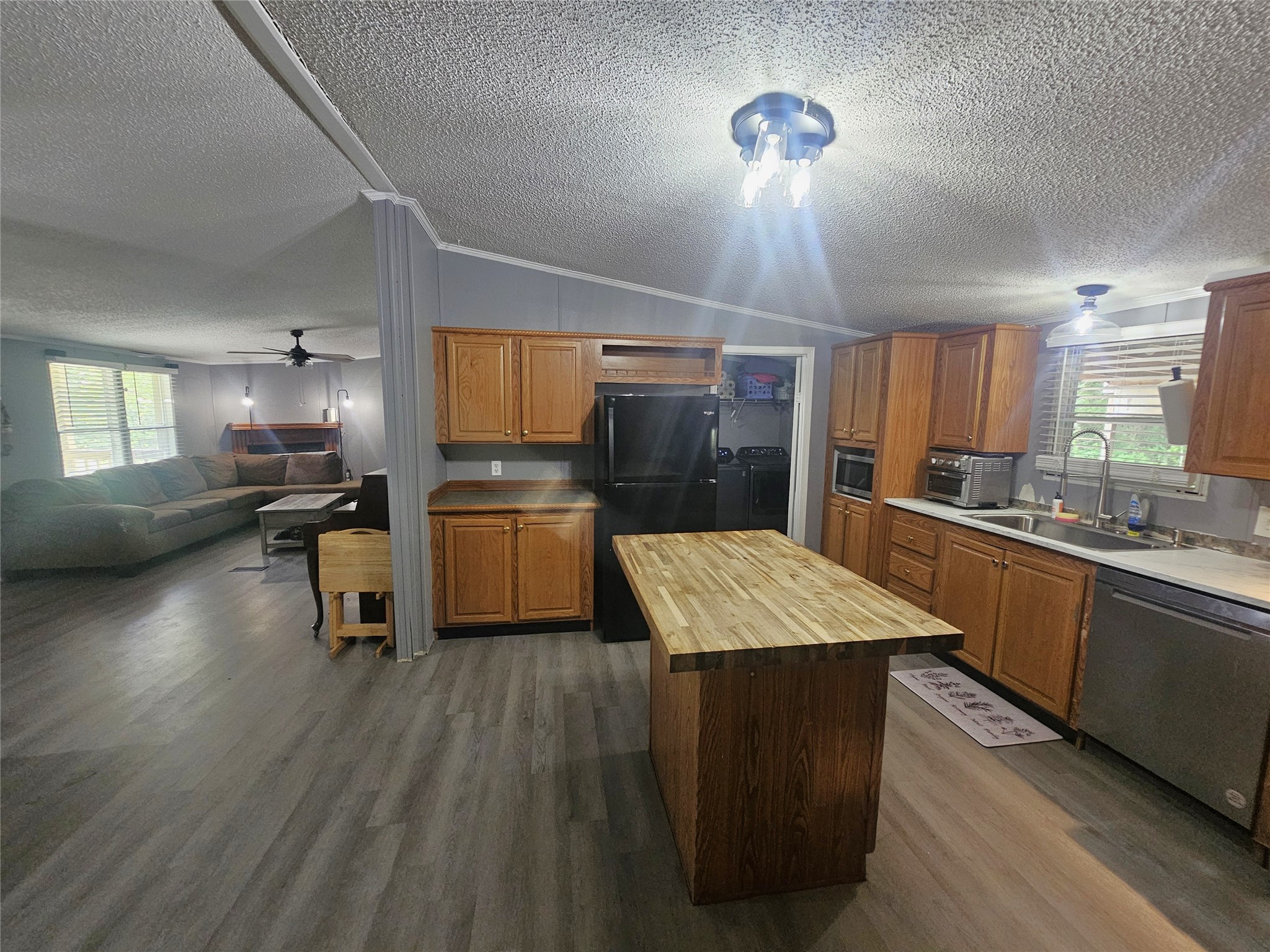 12910 Springhaven Drive Keithville LA 71047