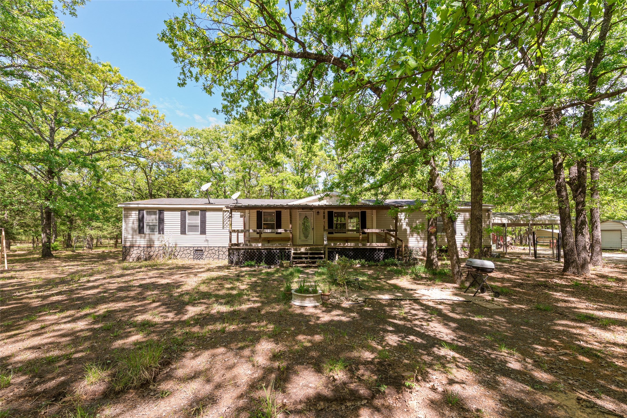 8524 Private Road 2416 Quinlan TX 75474