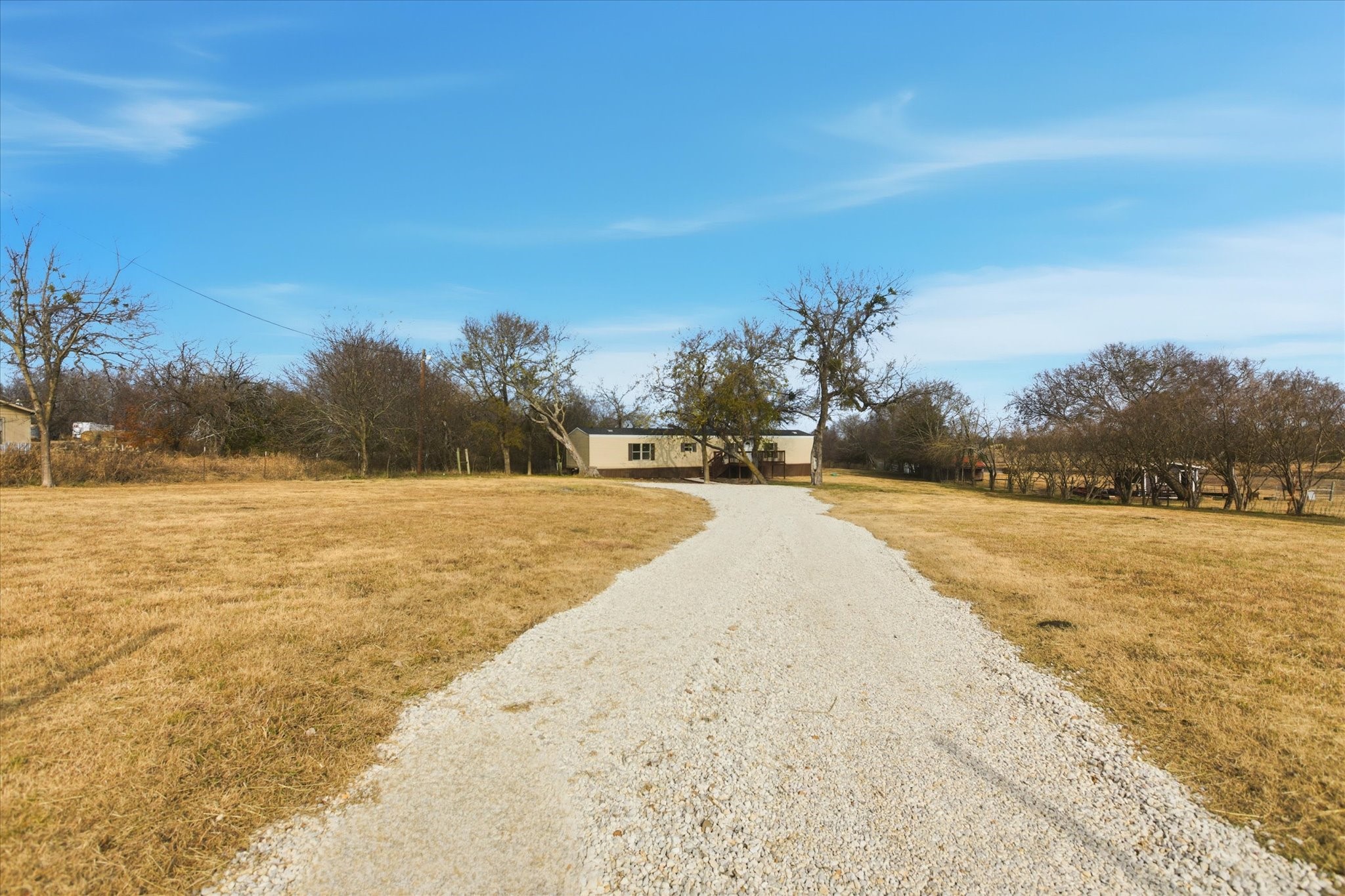 540 County Road 2906 Dodd City TX 75438