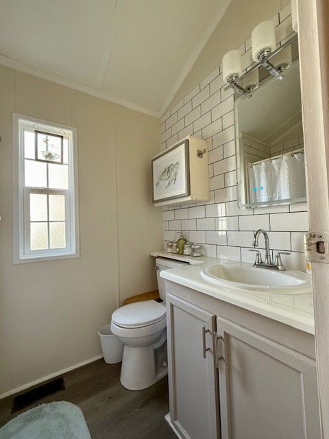 6435 N Fm 17 Yantis TX 75497