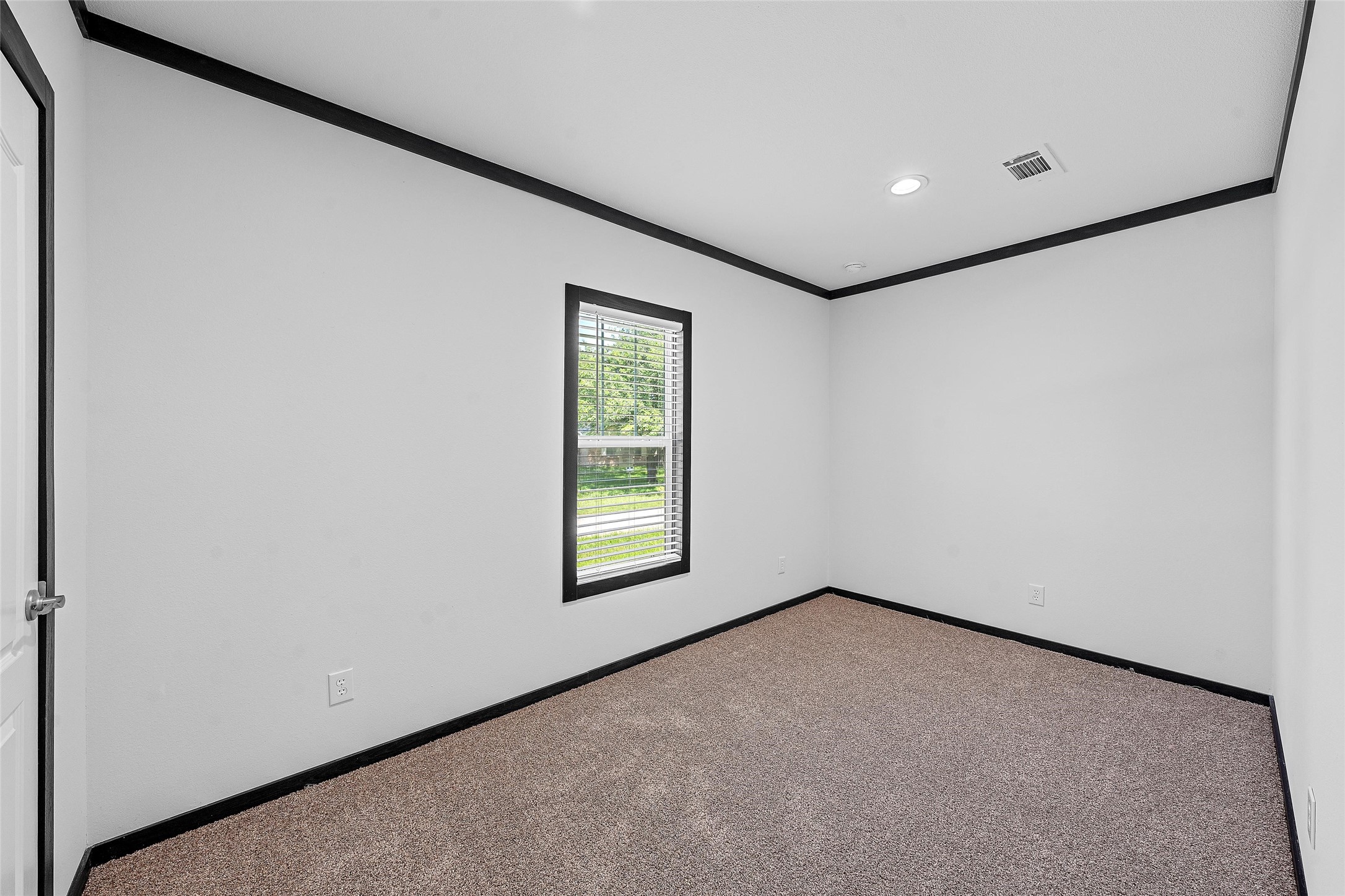 202 N 6th Street Mount Calm TX 76673