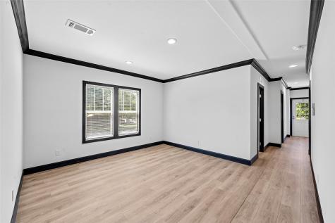 202 N 6th Street Mount Calm TX 76673