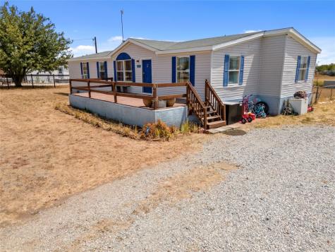 353 Private Road 4437 Rhome TX 76078