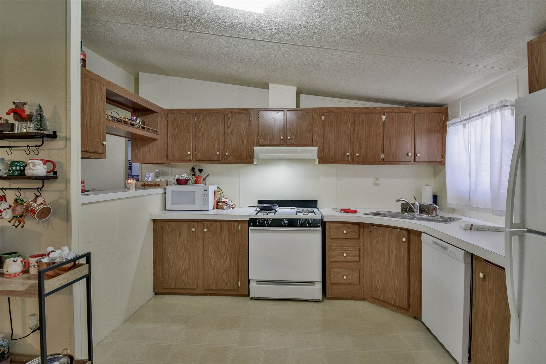 214 Gandy Street Lipan TX 76462