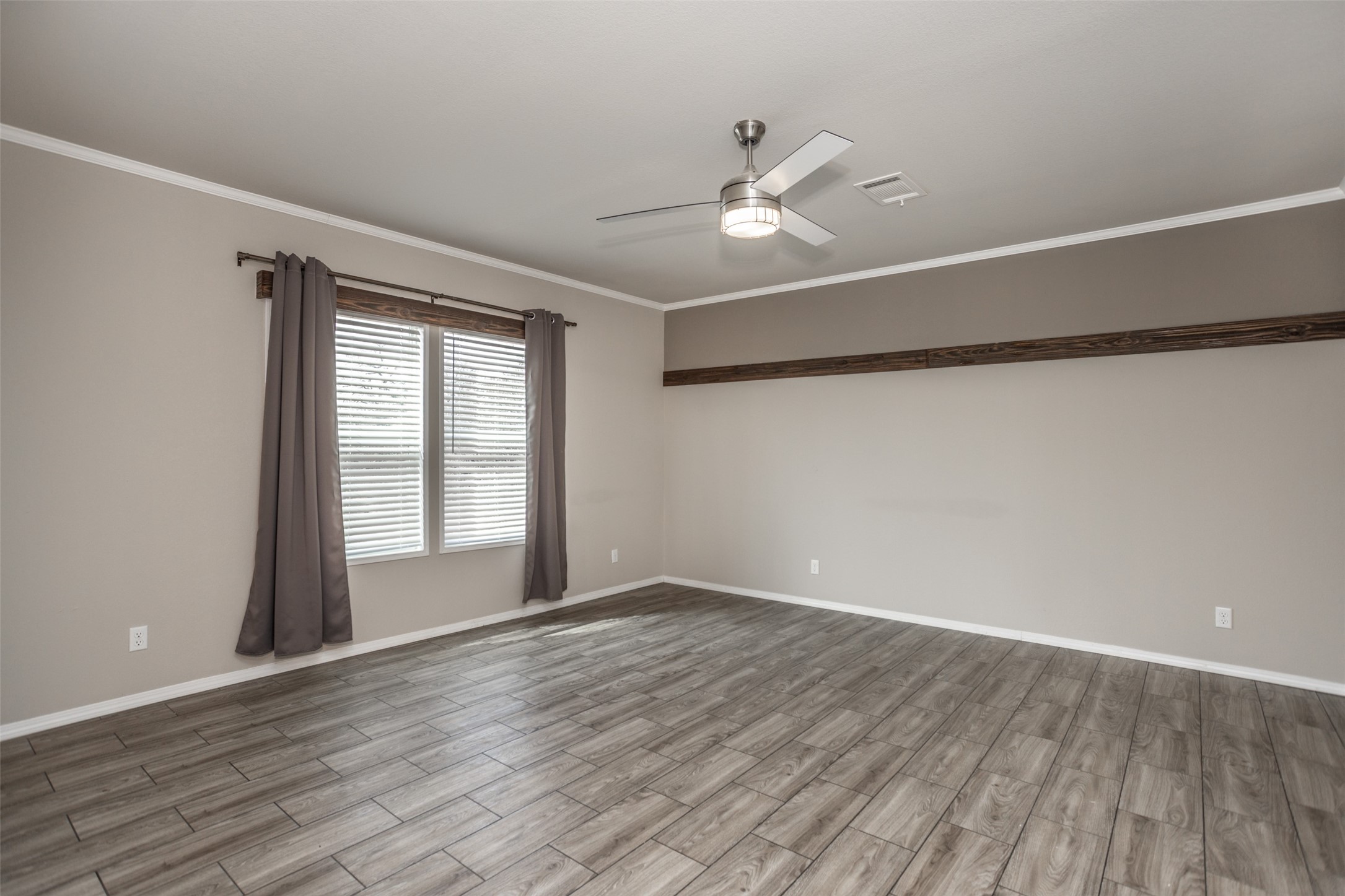 550 County Road 343 Forestburg TX 76239