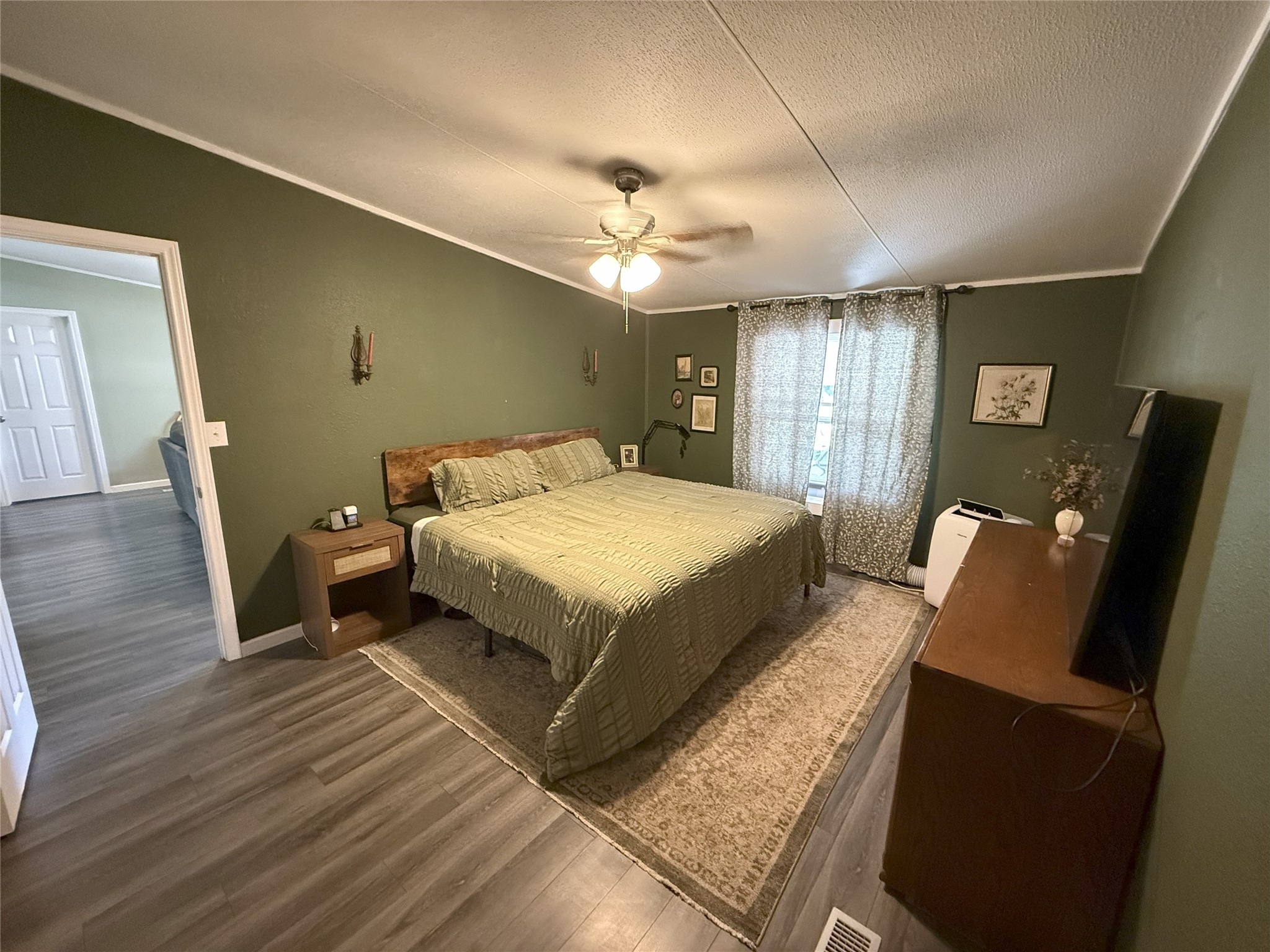 103 Halsell Street Bridgeport TX 76426