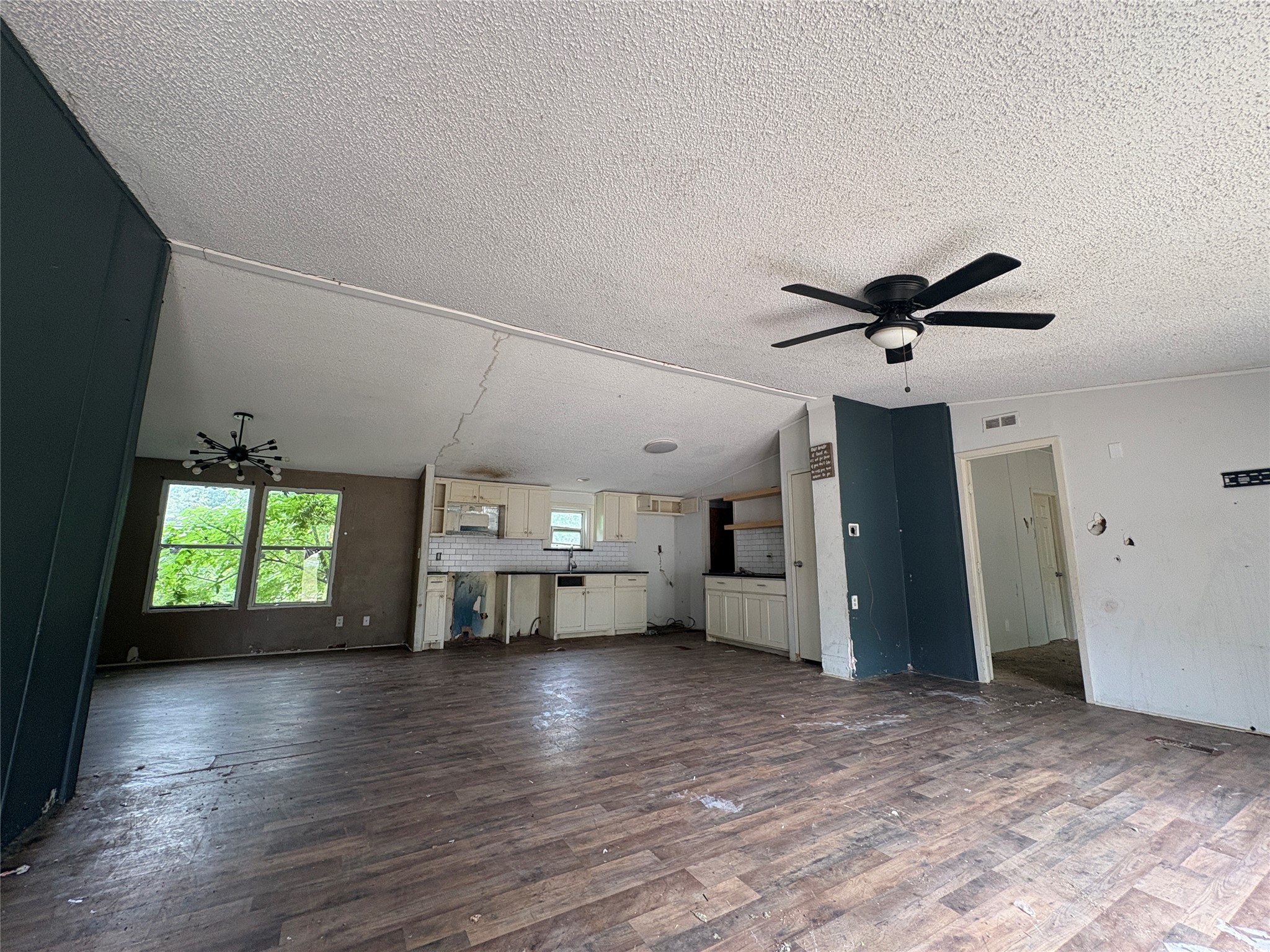 134 Canyon Valley Lane Weatherford TX 76085