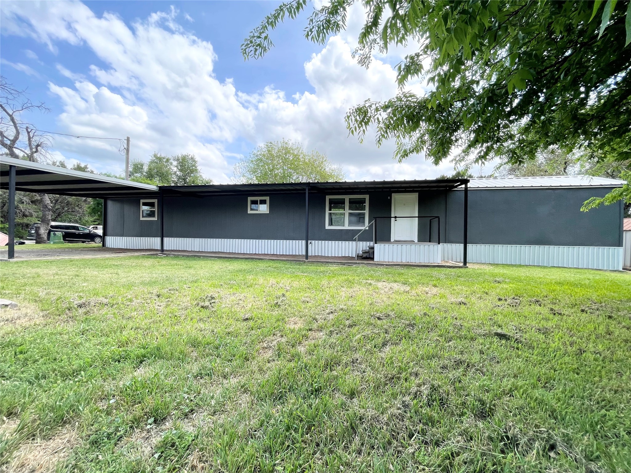 433 Capricorn Drive Granbury TX 76049