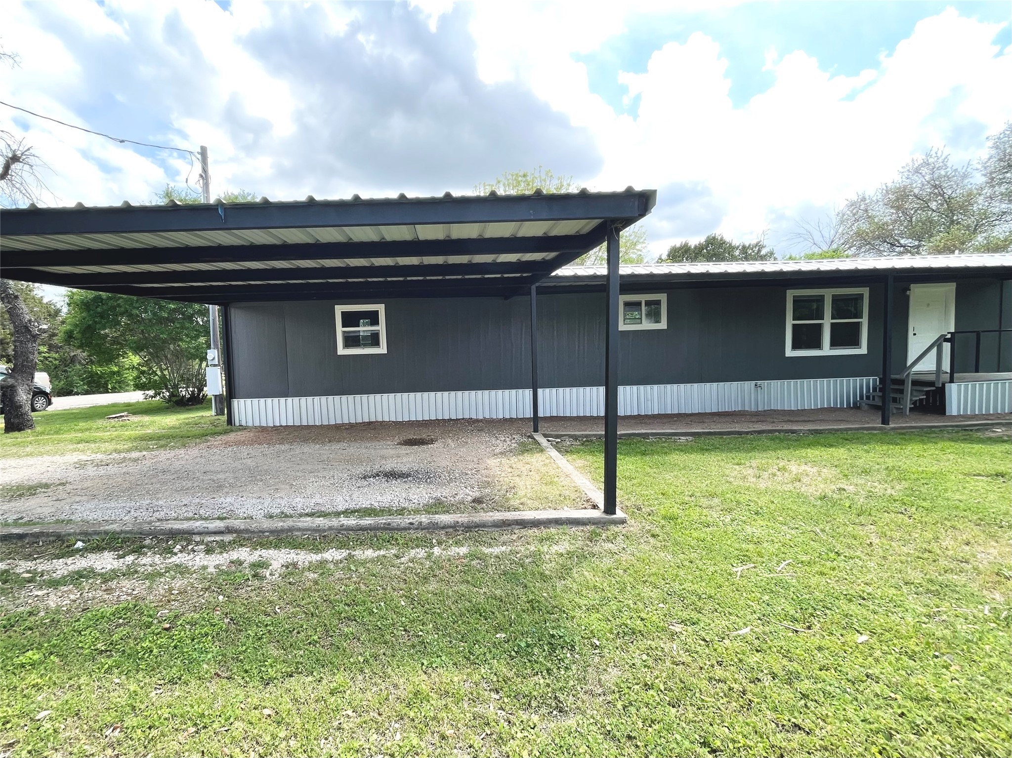 433 Capricorn Drive Granbury TX 76049