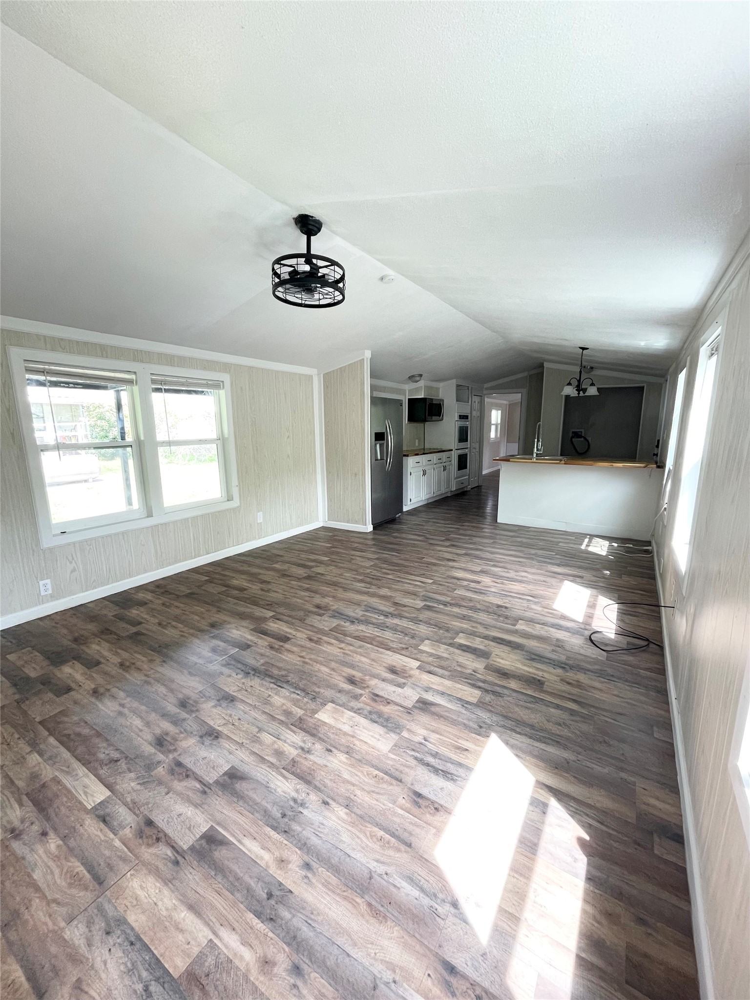 433 Capricorn Drive Granbury TX 76049