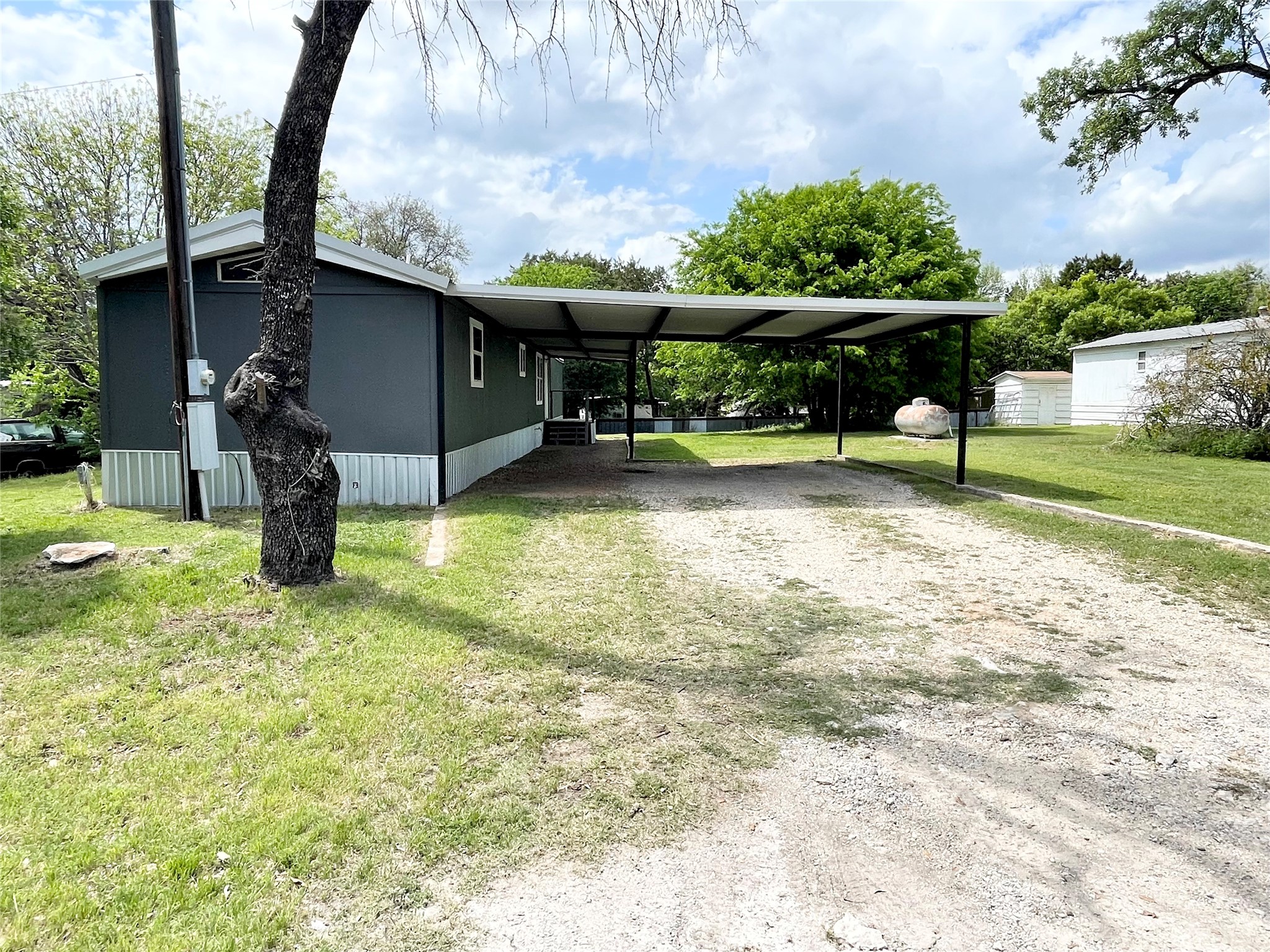 433 Capricorn Drive Granbury TX 76049