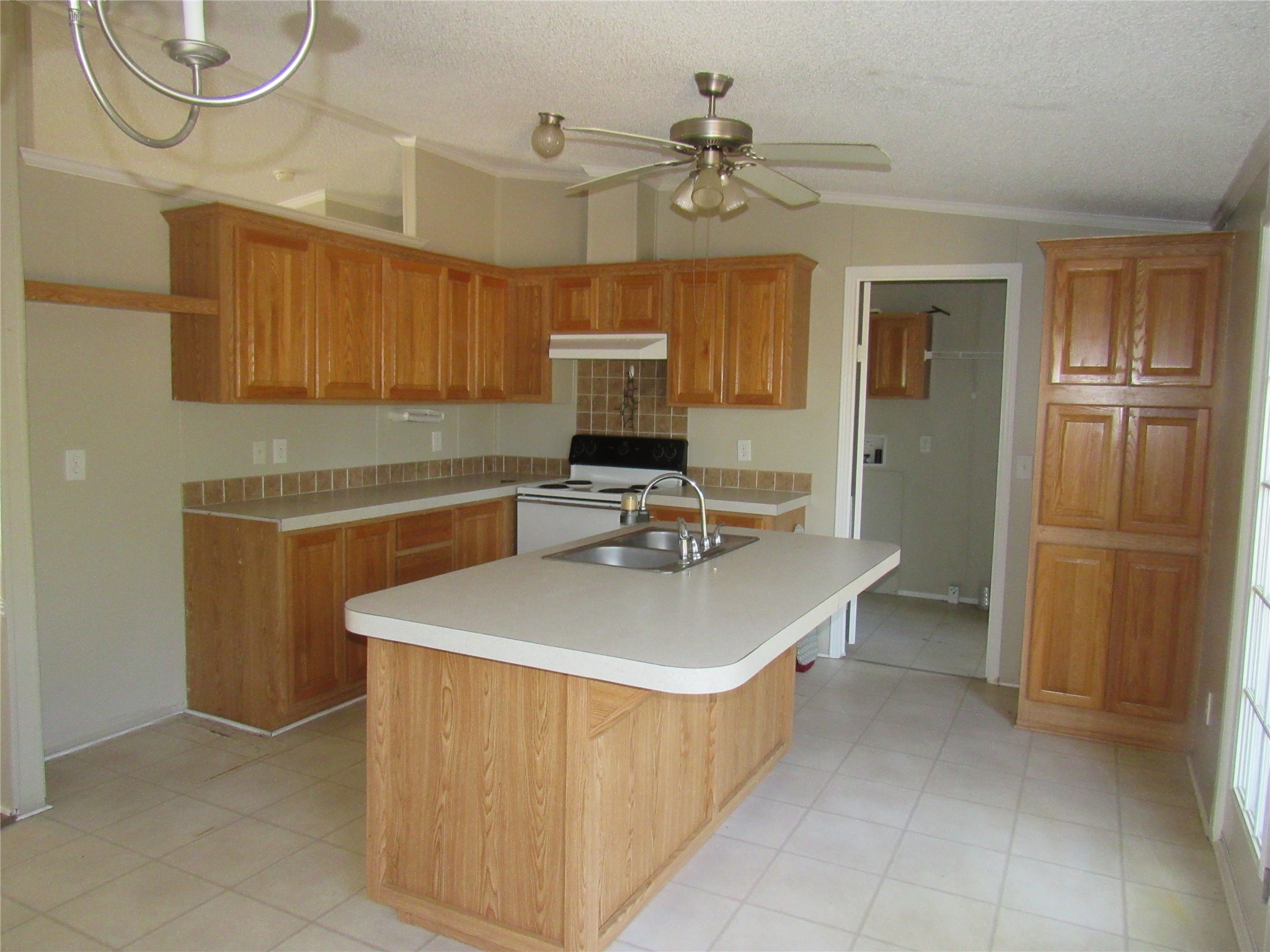 40 Cleveland Avenue Pottsboro TX 75076