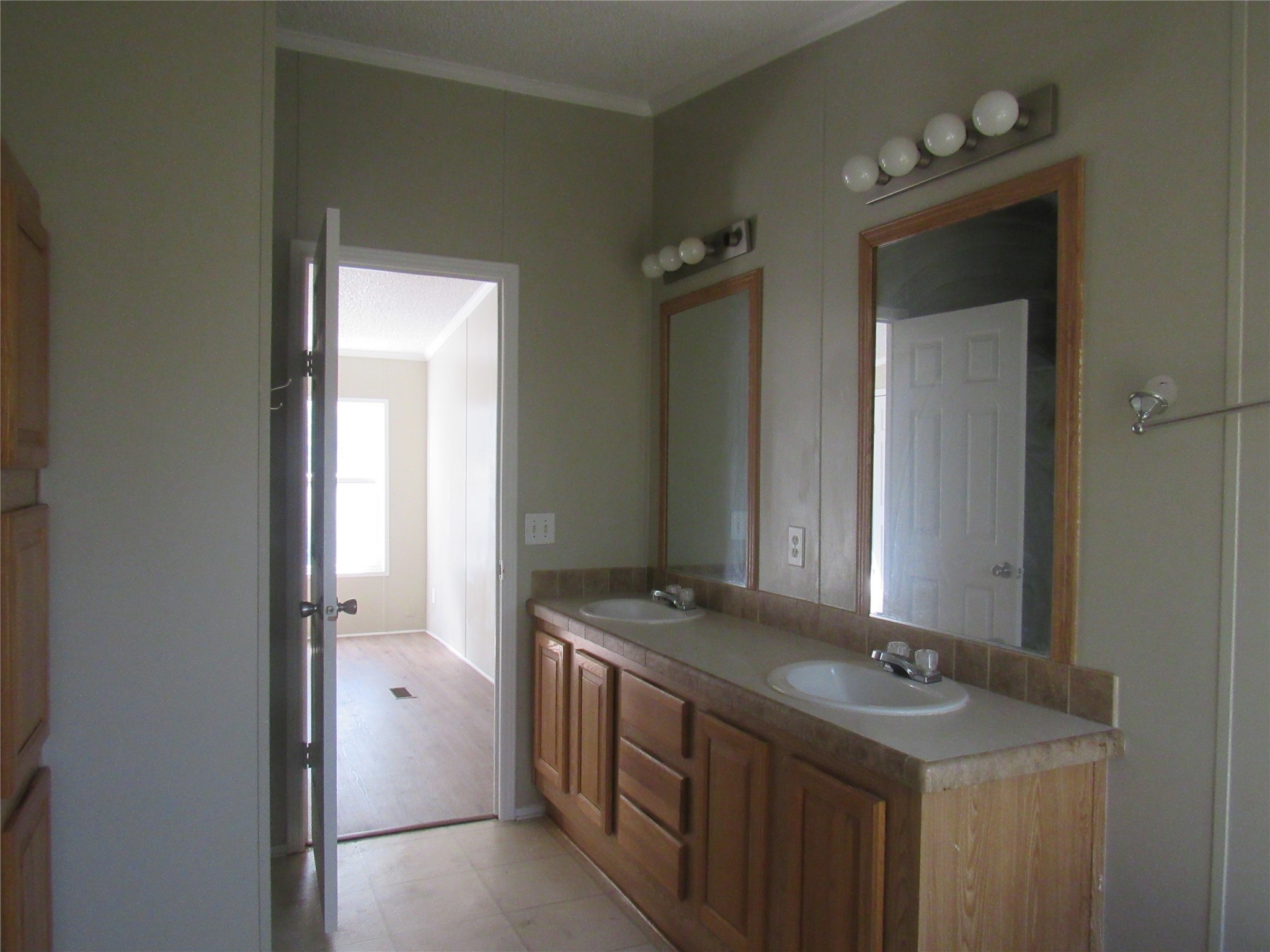 40 Cleveland Avenue Pottsboro TX 75076