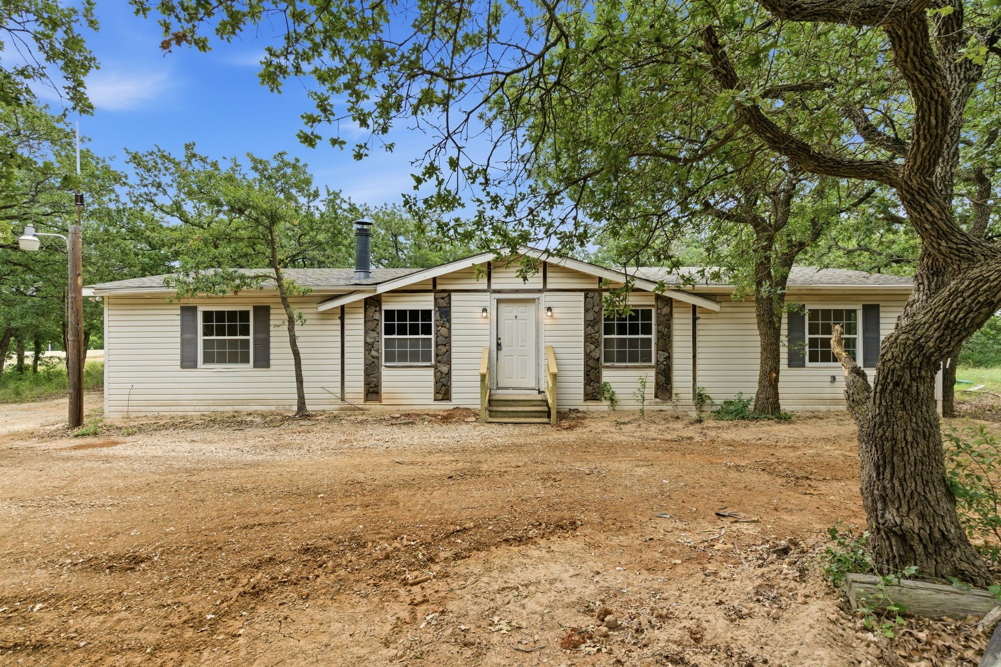 2109 Timber Top Trail Joshua TX 76058