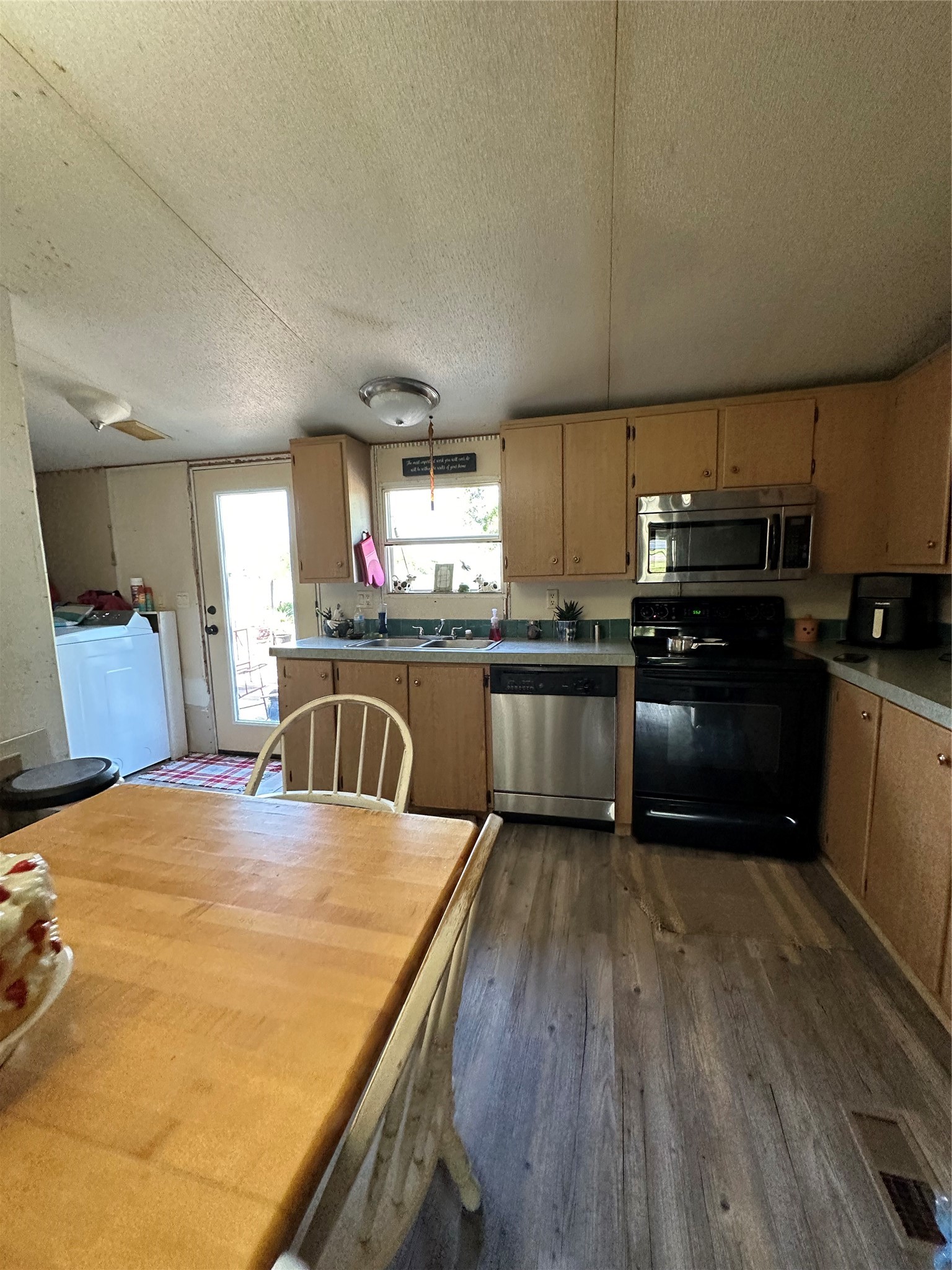 1074 County Road 142 Kaufman TX 75142