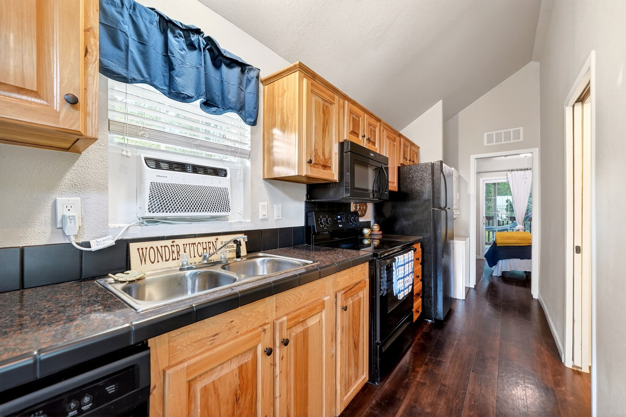 2811 Private Road 2410 Quinlan TX 75474
