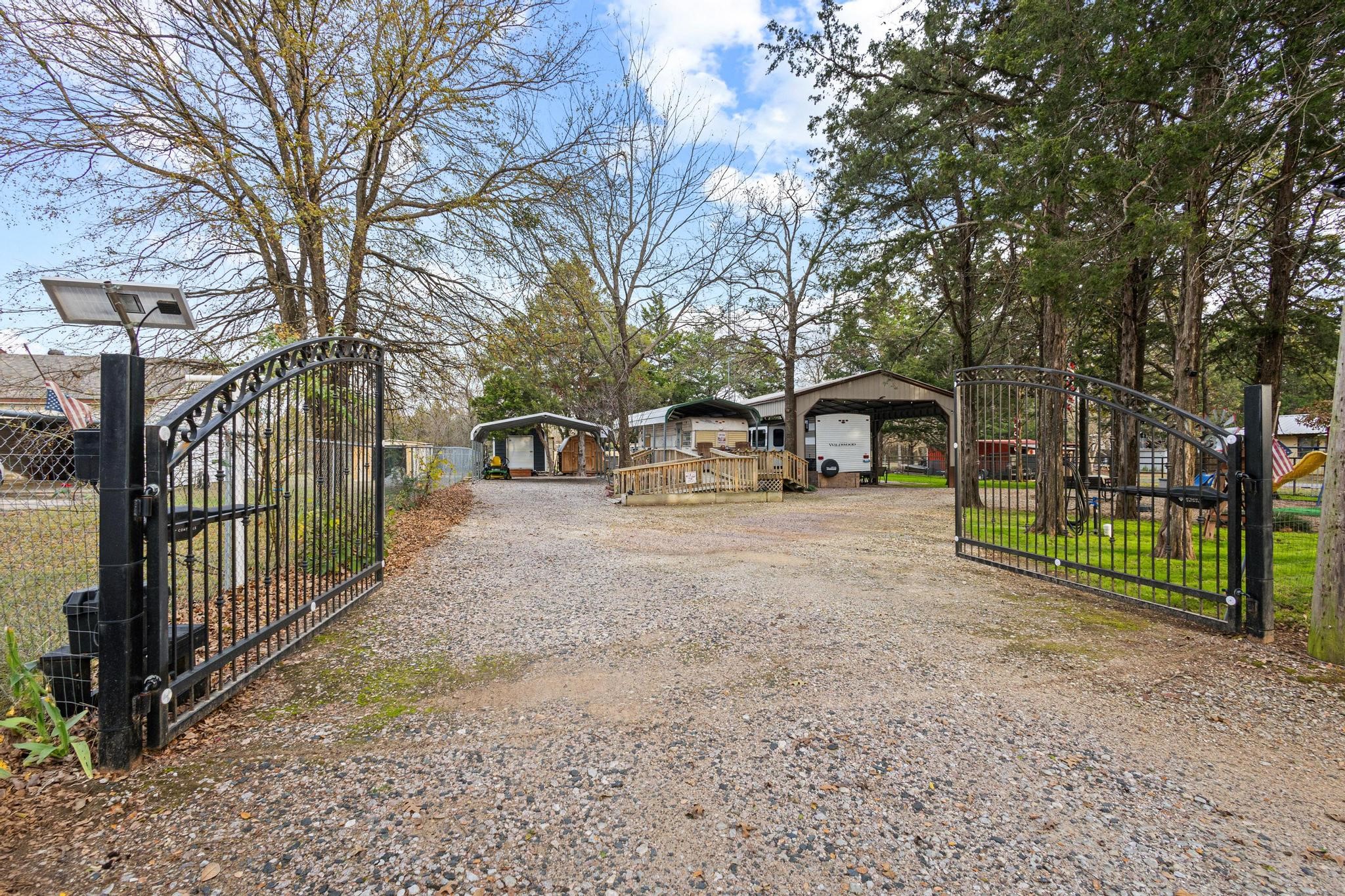 988 County Road Gordonville TX 76245