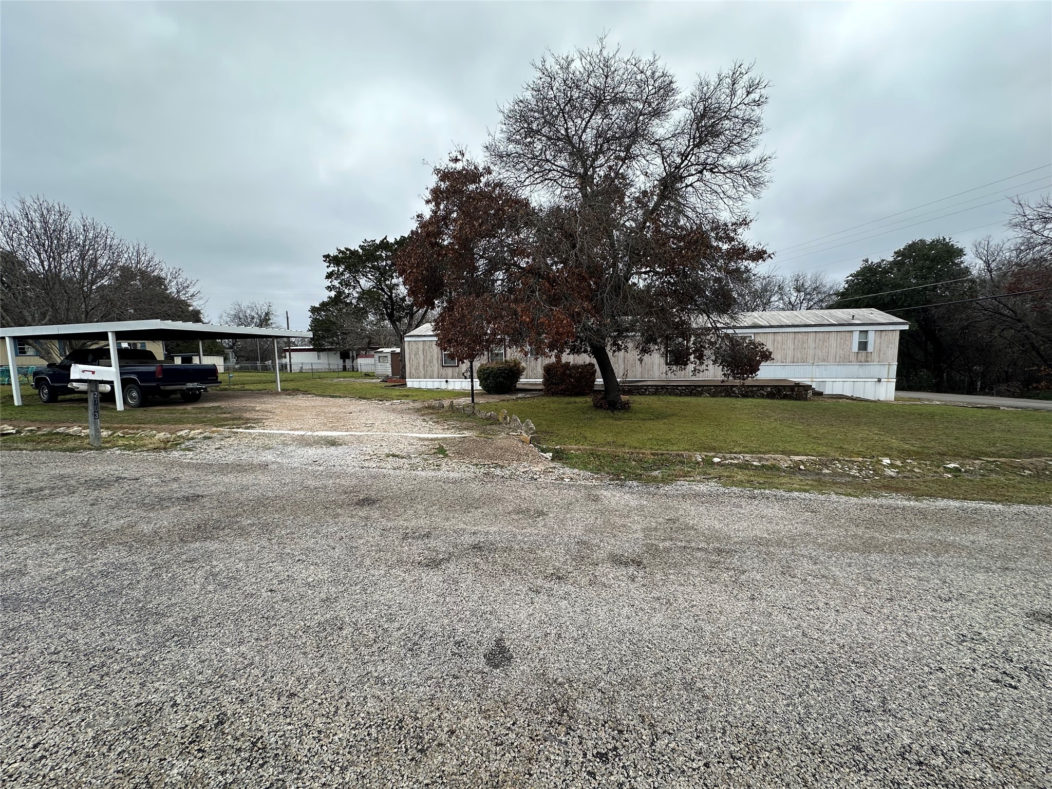 2703 Rockcliff Court Granbury TX 76048