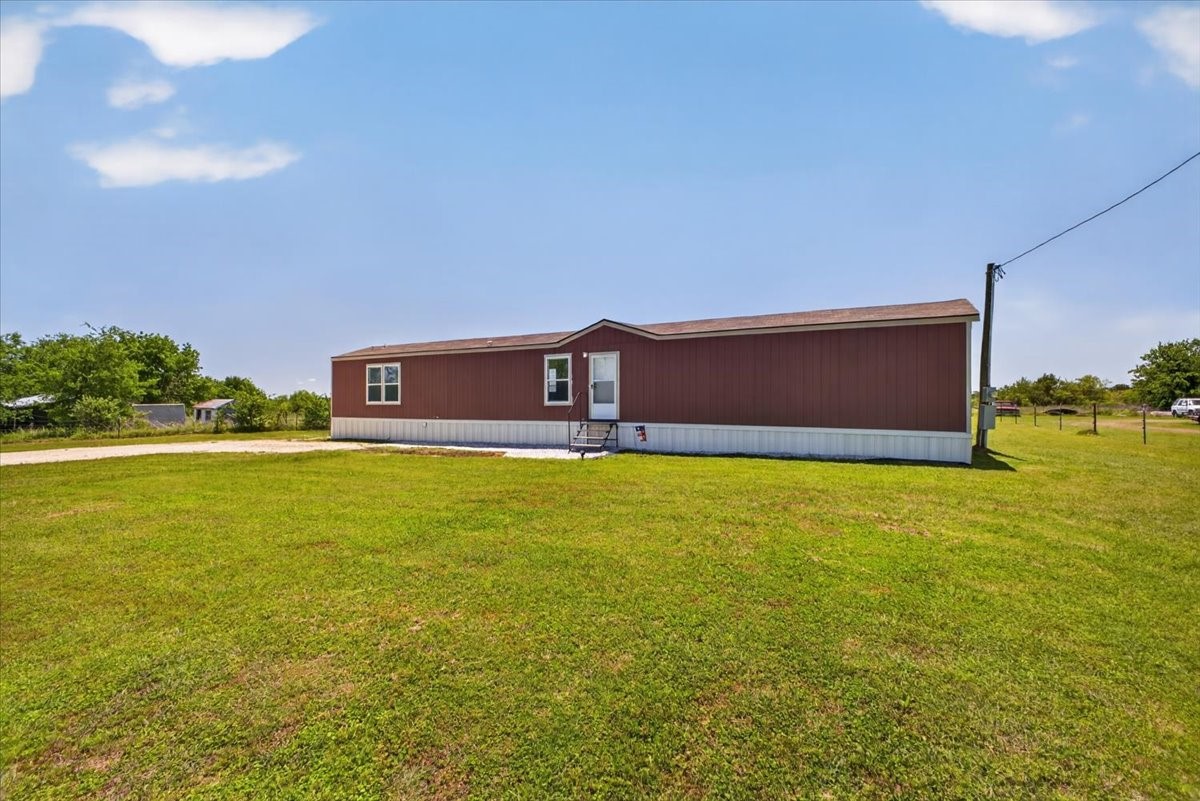 205 Hcr 2216 Aquilla TX 76622