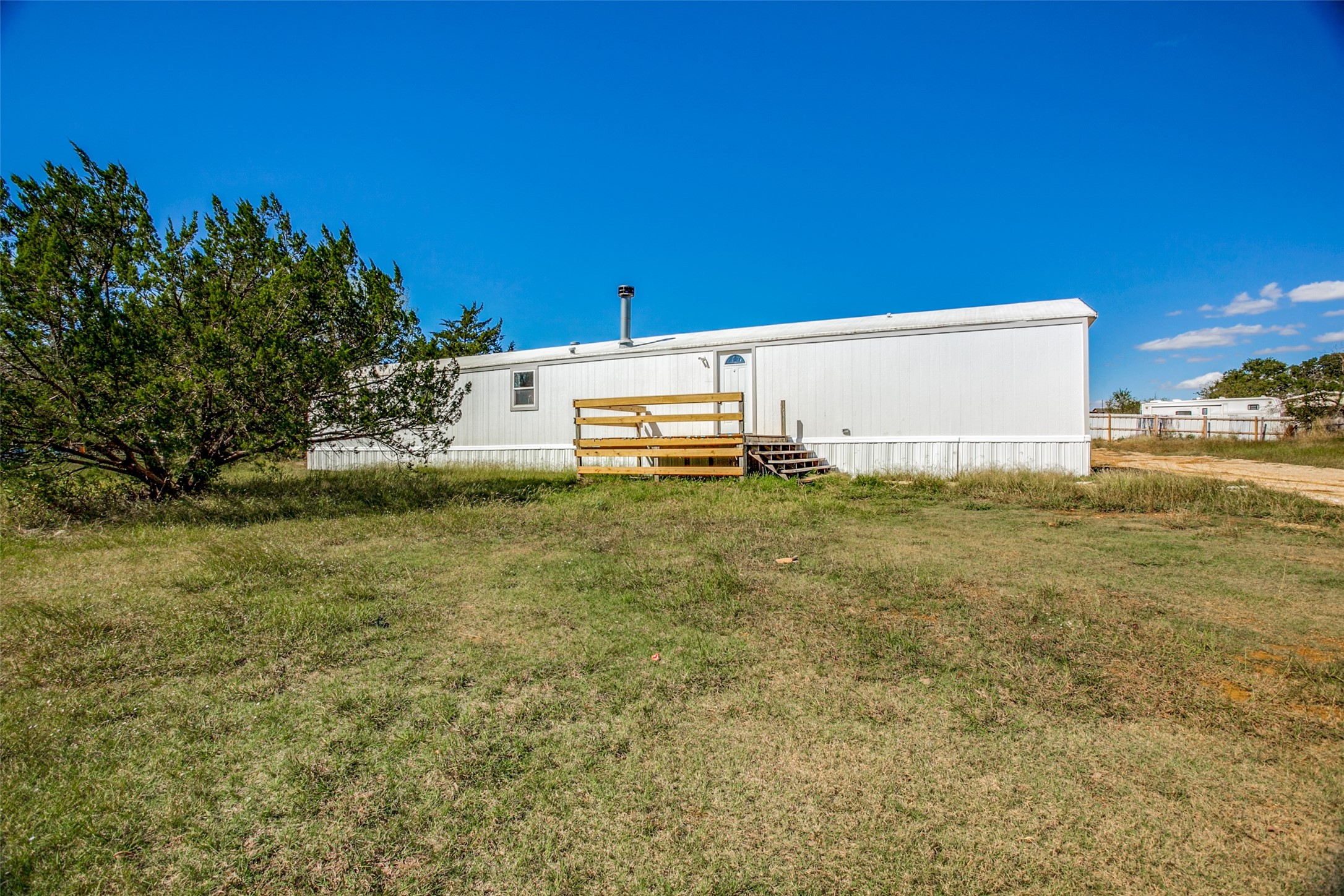 8121 Country Manor Lane Alvarado TX 76009