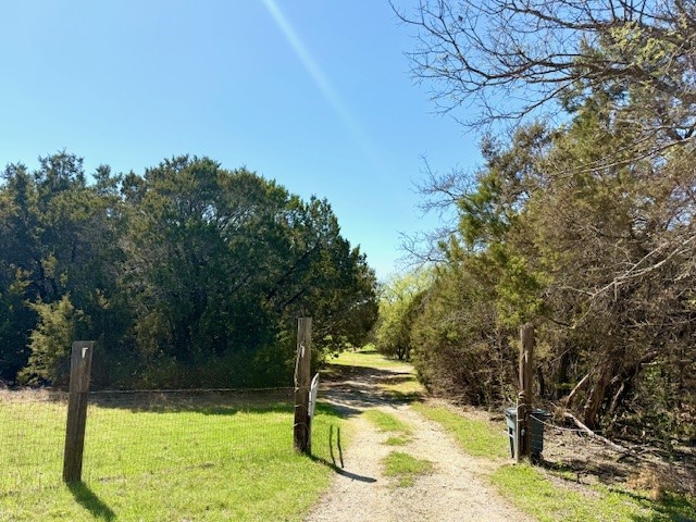 612 County Road 3570 China Spring TX 76633