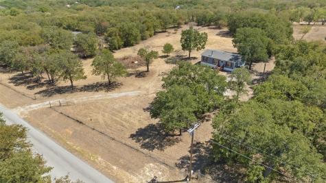 1742 Salt Creek Road Springtown TX 76082