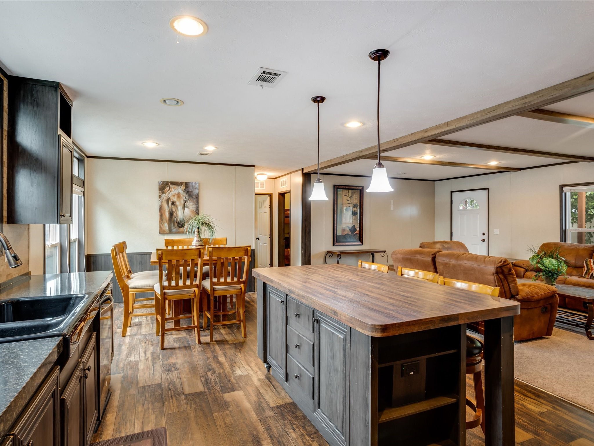 3417 Hawaiian Court Granbury TX 76048