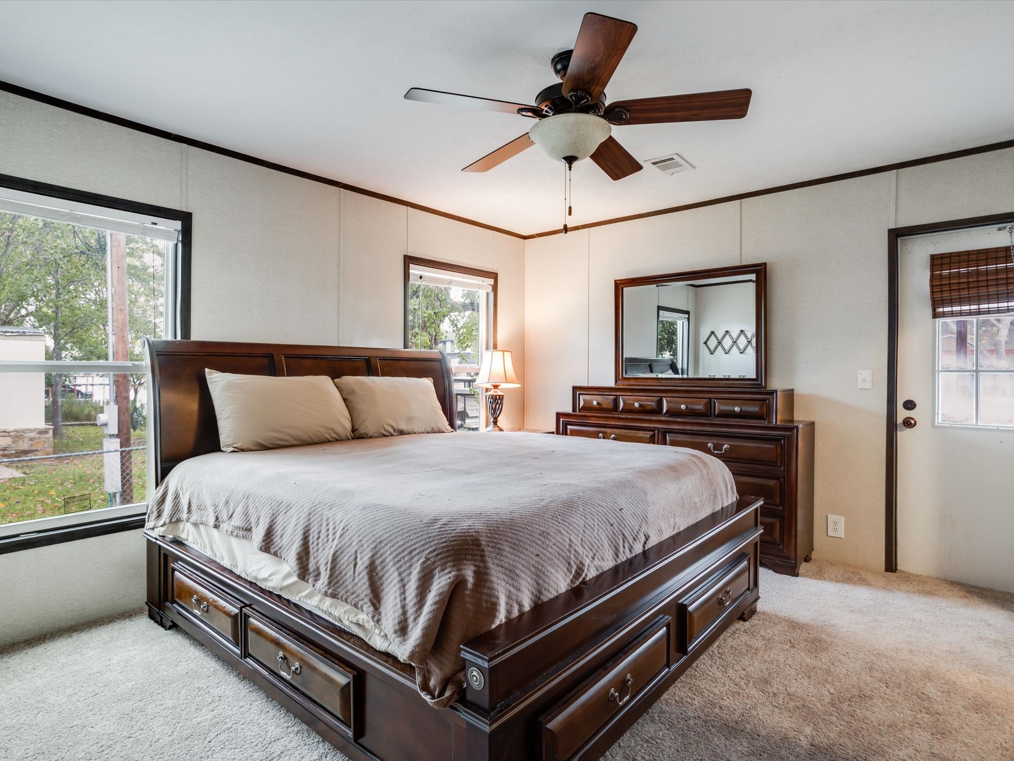 3417 Hawaiian Court Granbury TX 76048