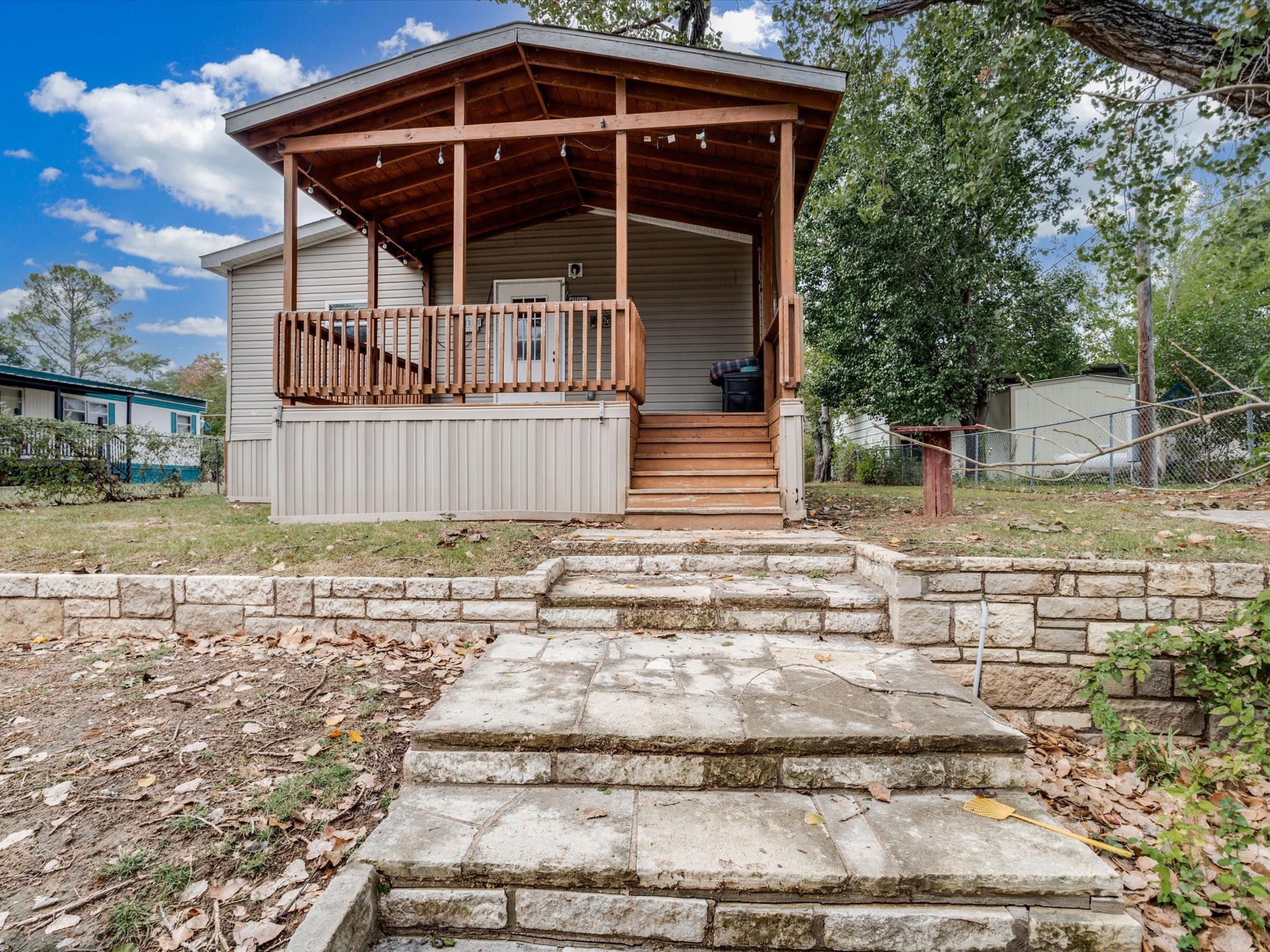 3417 Hawaiian Court Granbury TX 76048