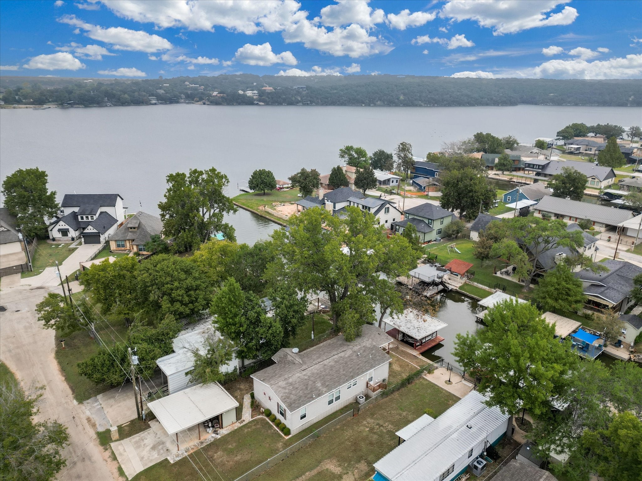 3417 Hawaiian Court Granbury TX 76048