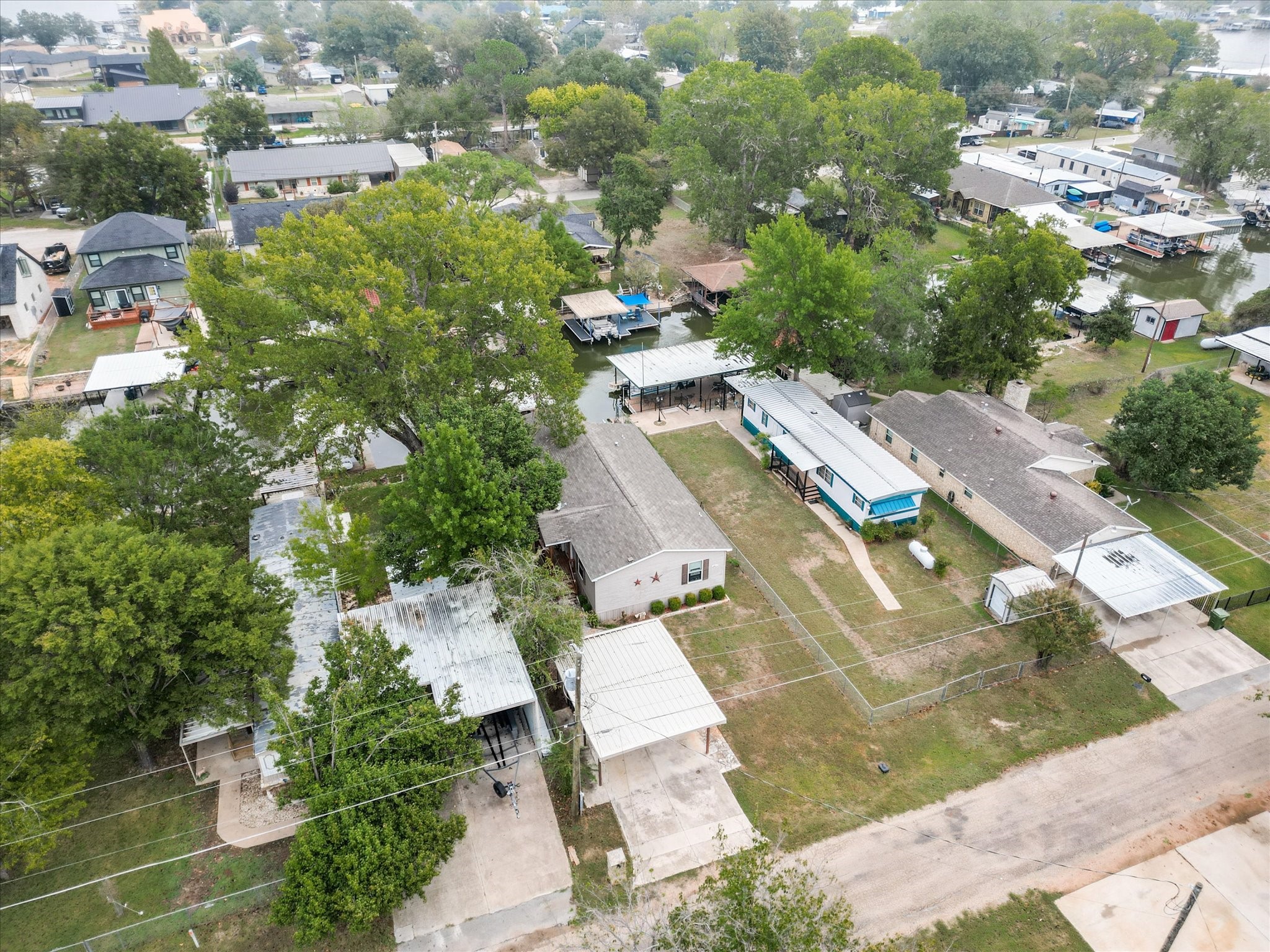 3417 Hawaiian Court Granbury TX 76048