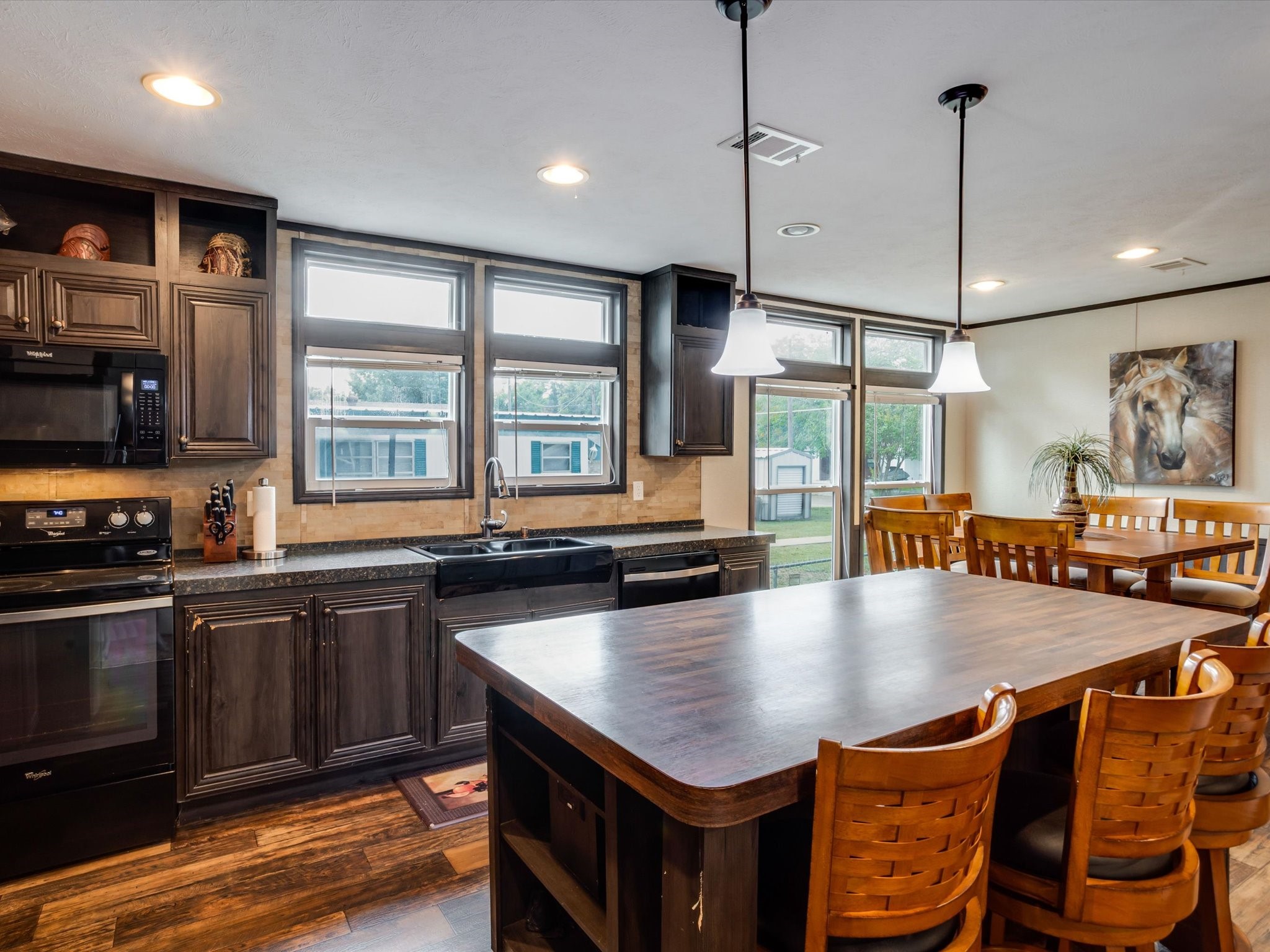 3417 Hawaiian Court Granbury TX 76048