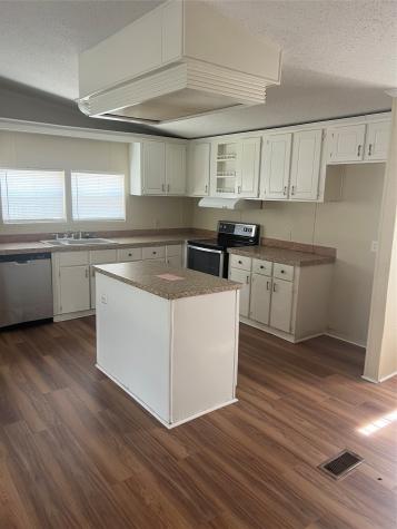 5290 County Road 3229 Lone Oak TX 75453