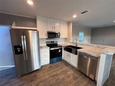 2225 Woodview Trail Granbury TX 76048