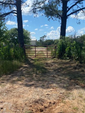 341 County Road 4790 Boyd TX 76023