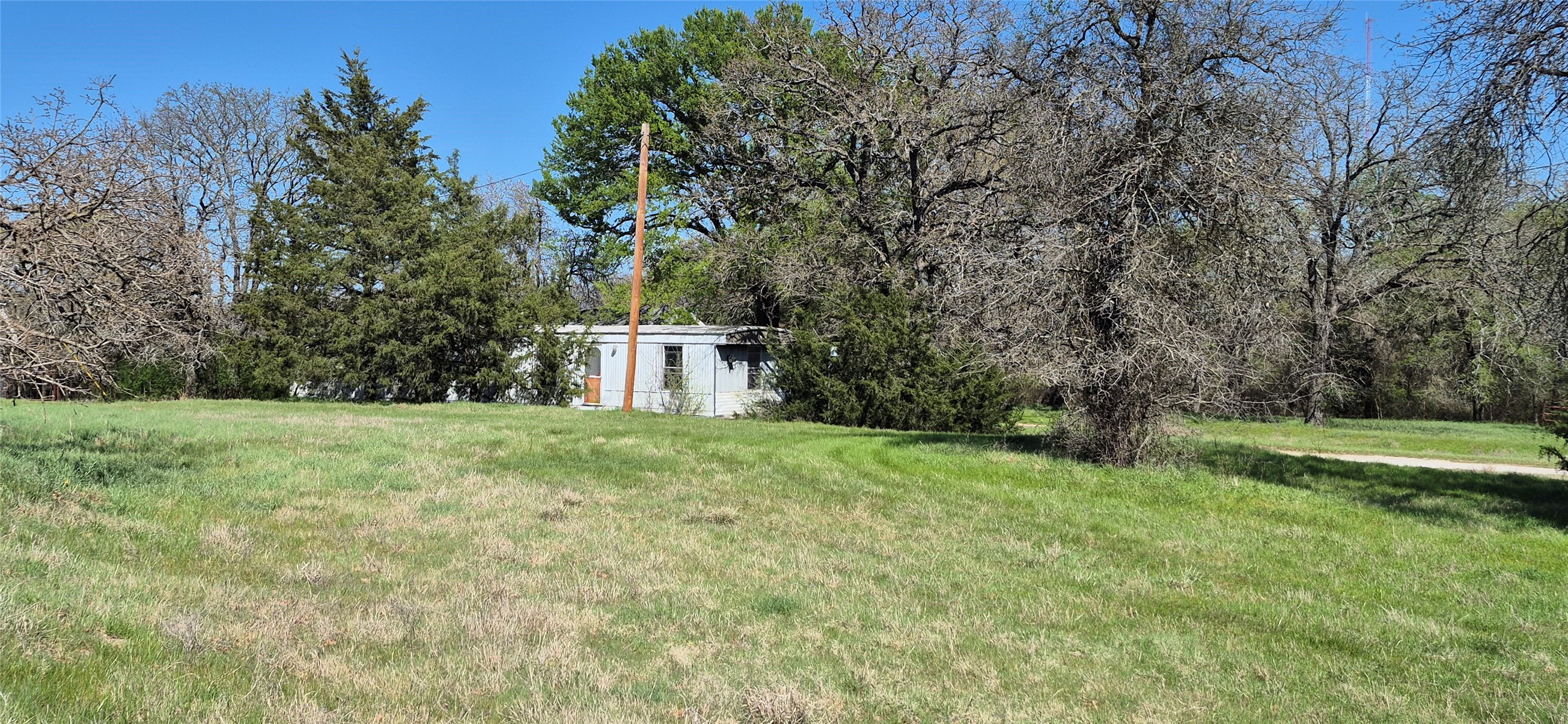 294 County Road 4683 Boyd TX 76023