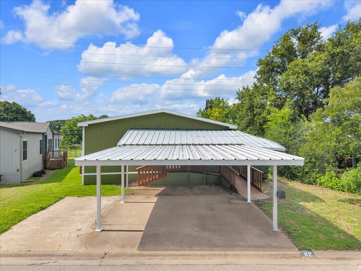 7800 Mockingbird Lane North Richland Hills TX 76180