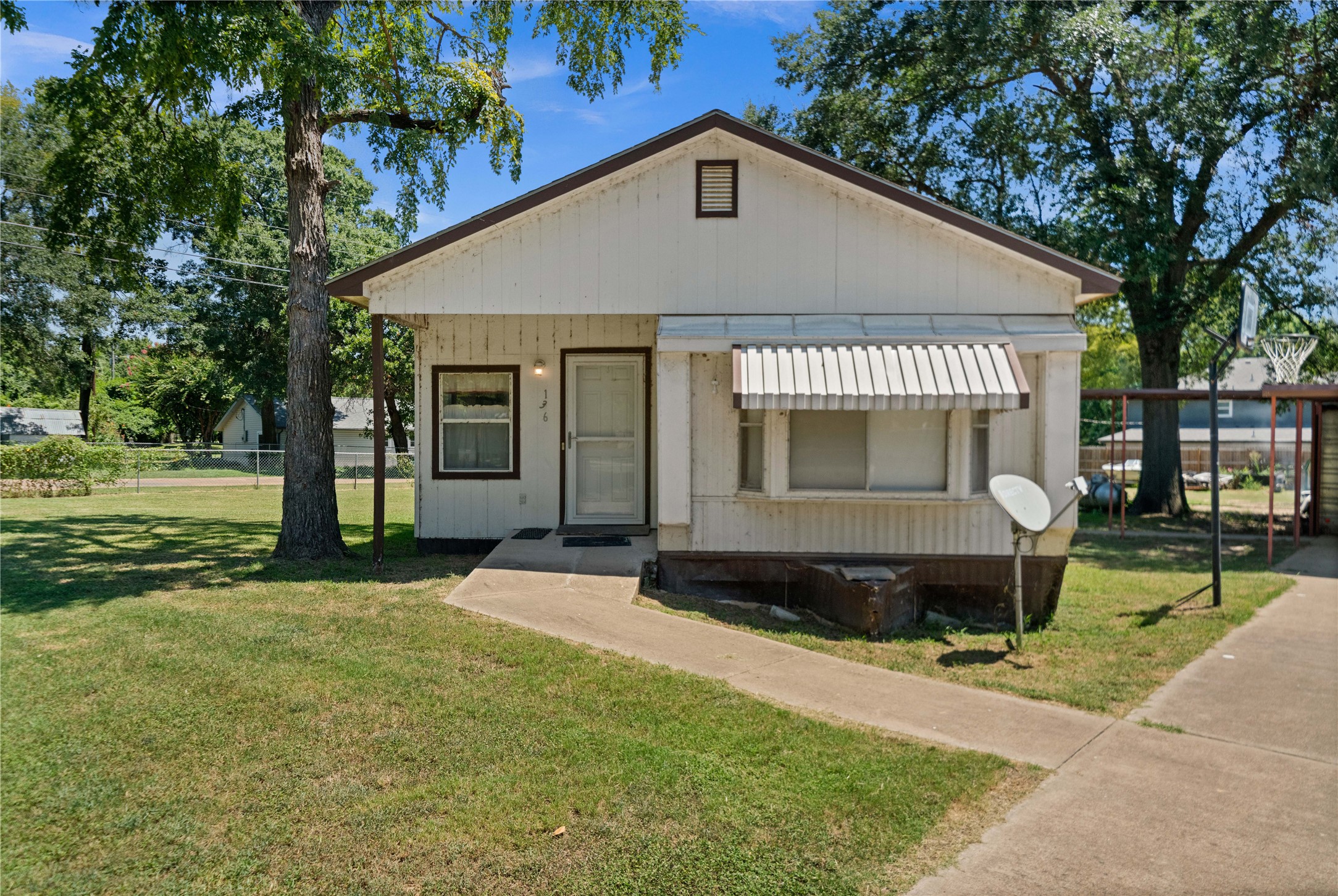 136 Palisade Drive Mabank TX 75156