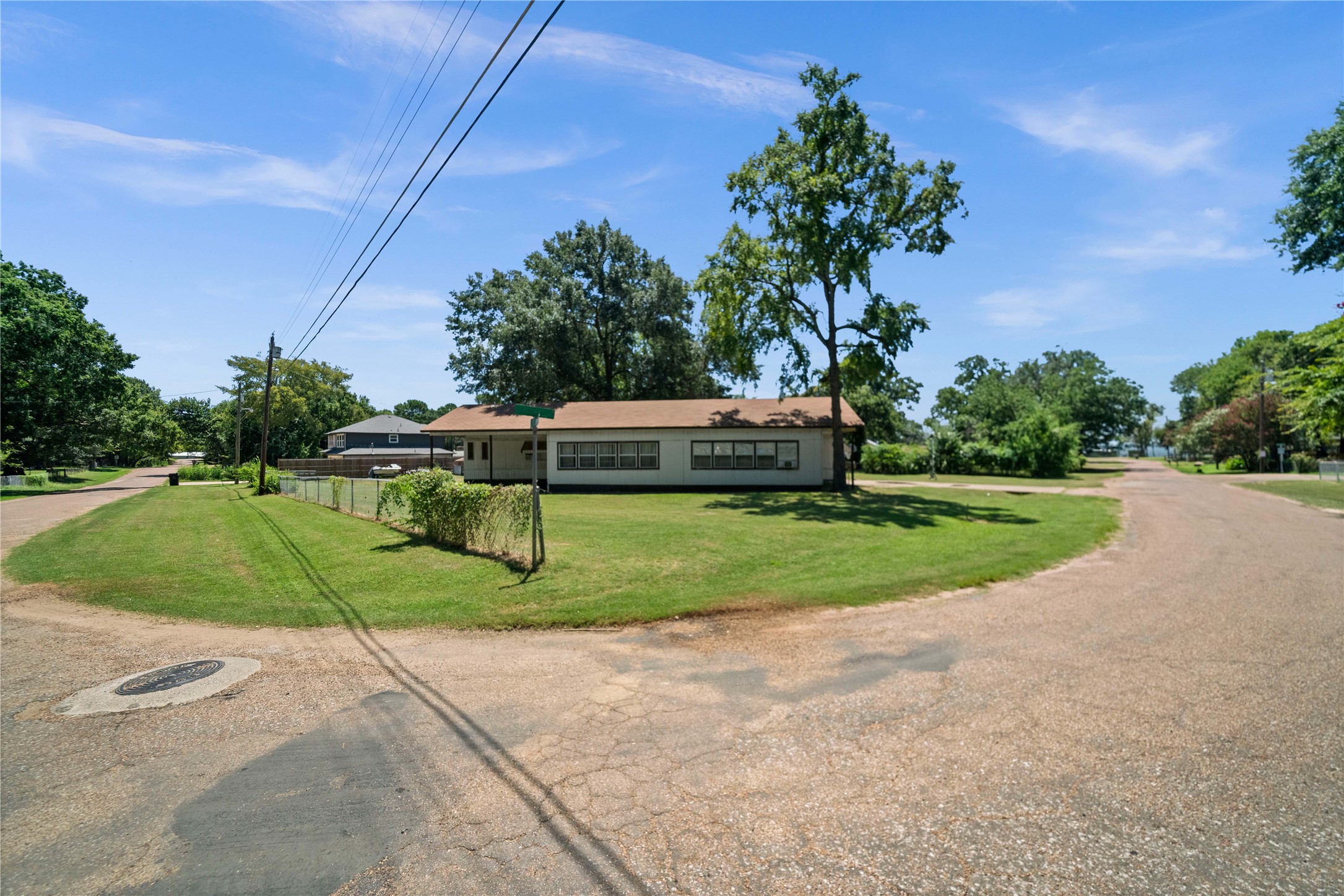 136 Palisade Drive Mabank TX 75156