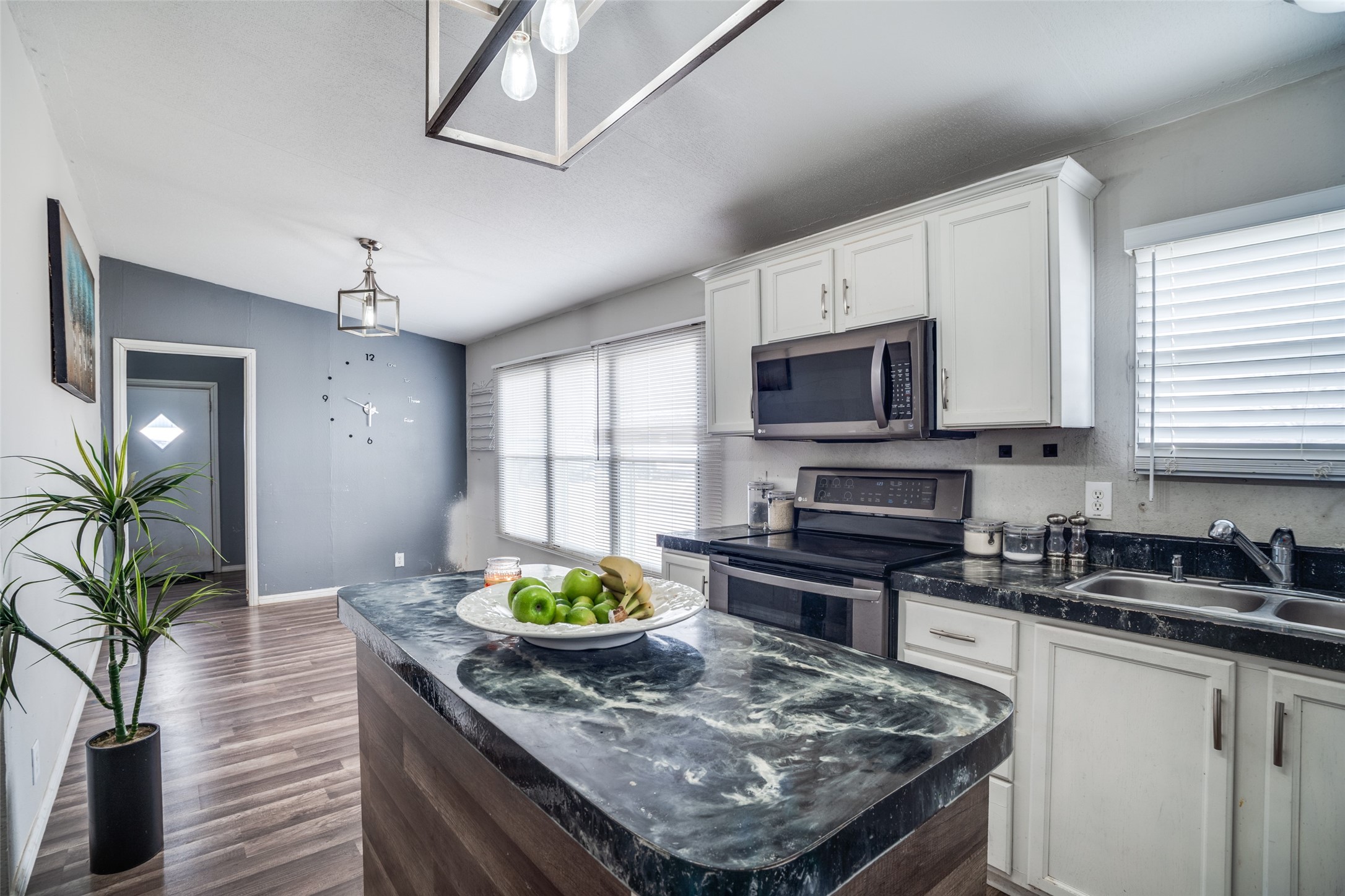 8523 Angus Drive Justin TX 76247