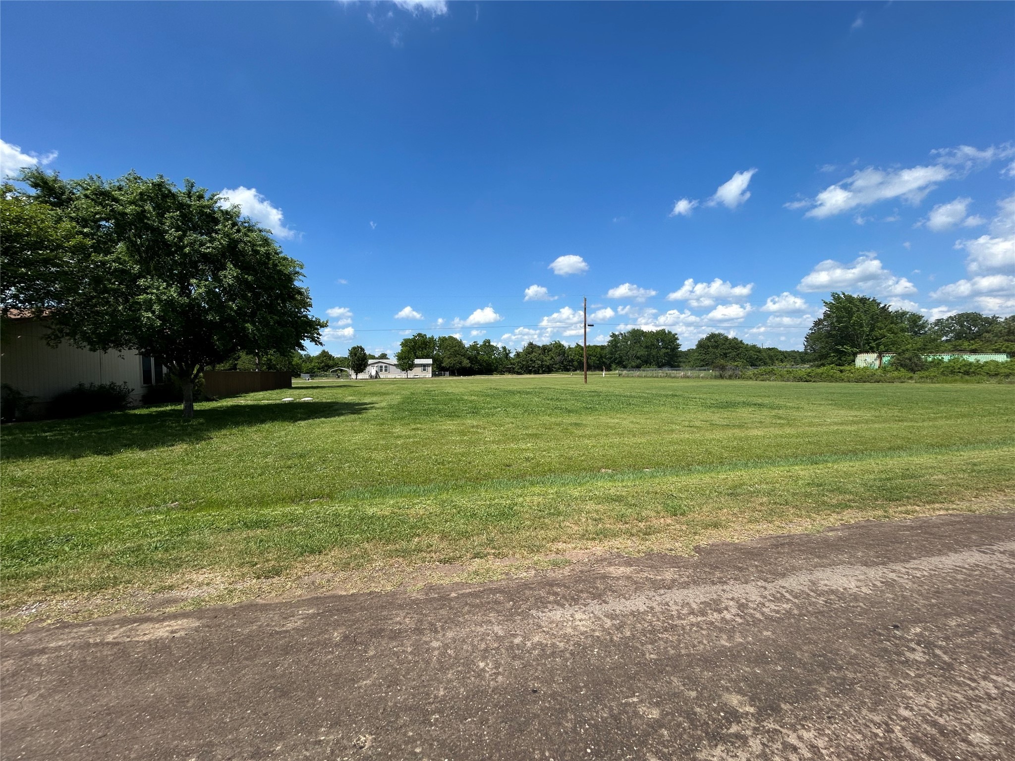 129 Saint Michaels Drive Trinidad TX 75163